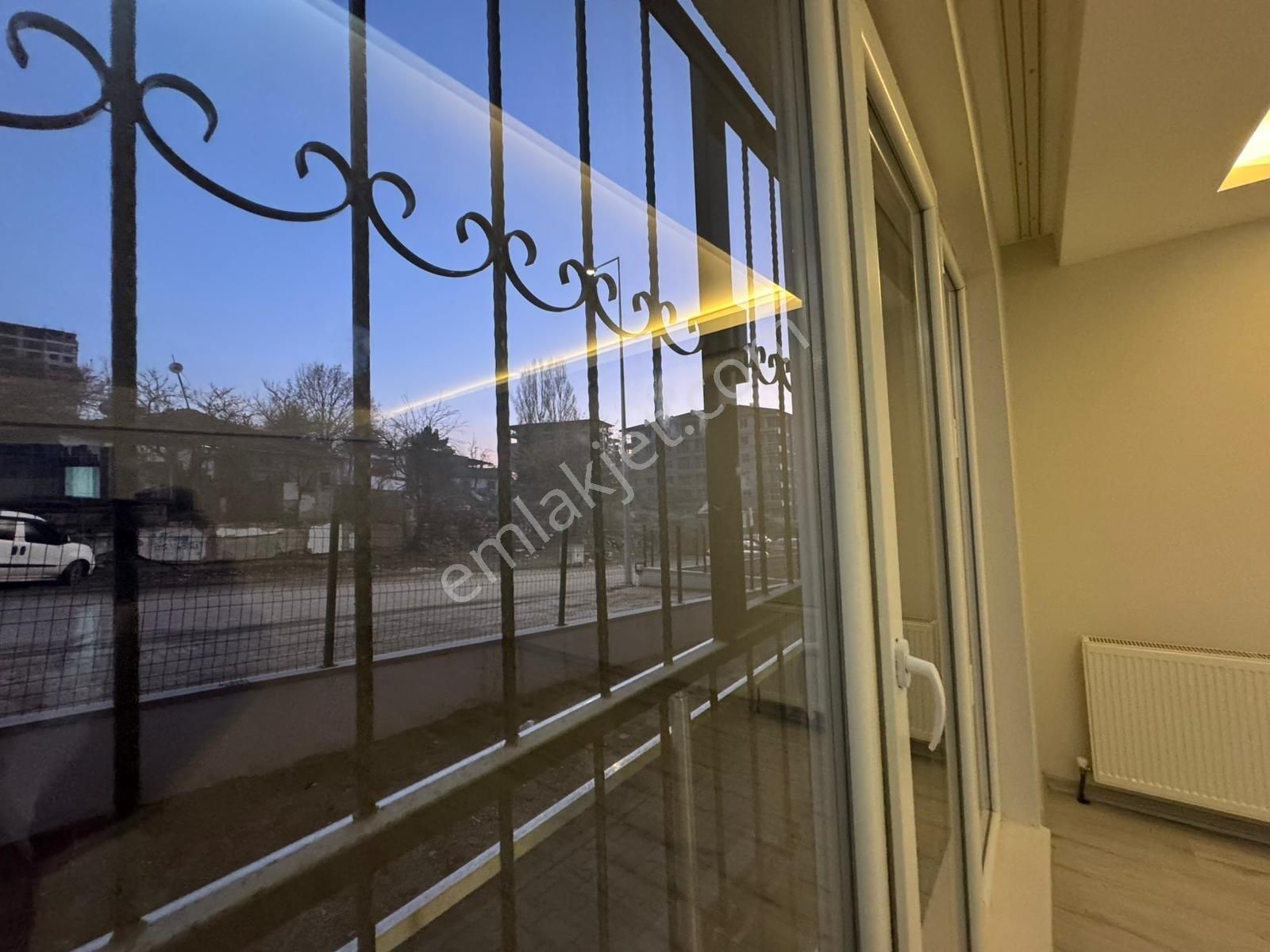 Yılmazer'den 4. Cadde Üzerinde Masrafsız 3+1 İskanlı Acil Satlık - Görsel 8