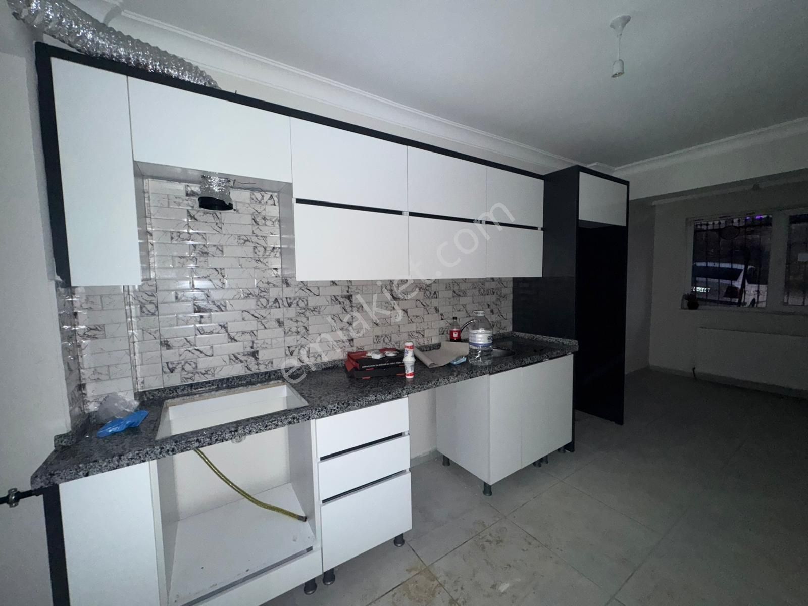 Yılmazer'den 4. Cadde Üzerinde Masrafsız 3+1 İskanlı Acil Satlık - Görsel 14