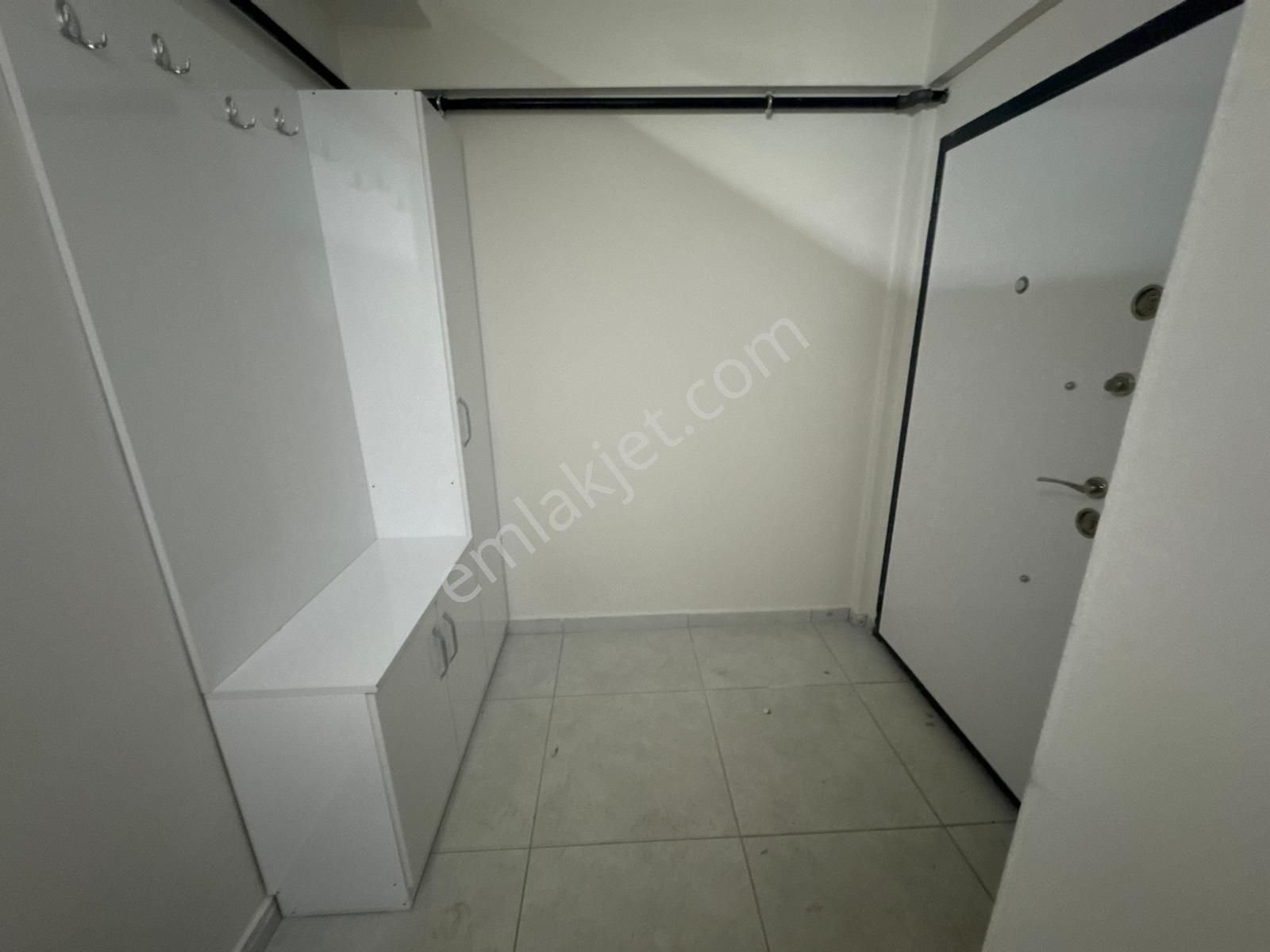 Yılmazer'den 4. Cadde Üzerinde Masrafsız 3+1 İskanlı Acil Satlık - Görsel 16