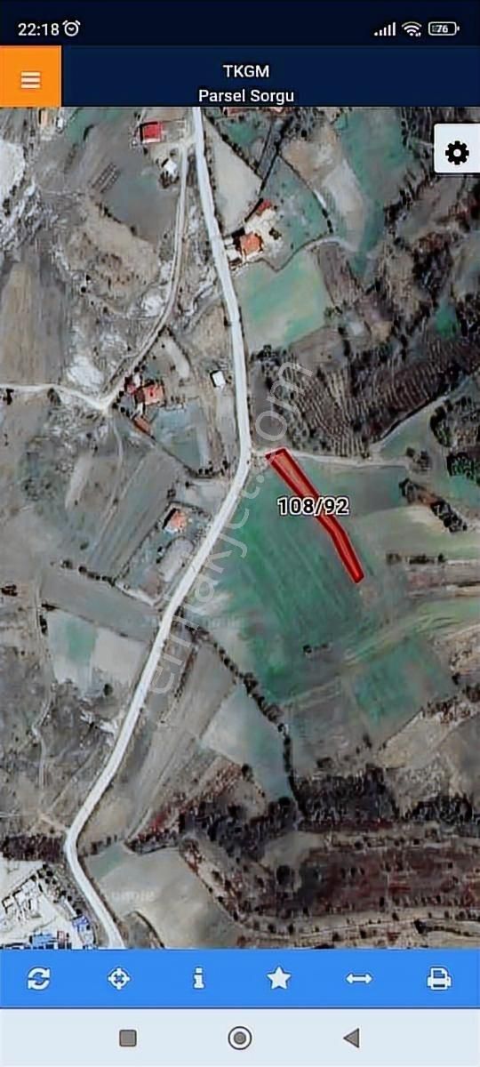 İzmit Kandıra Akçakese Köyü Yola Yakın Tarla
