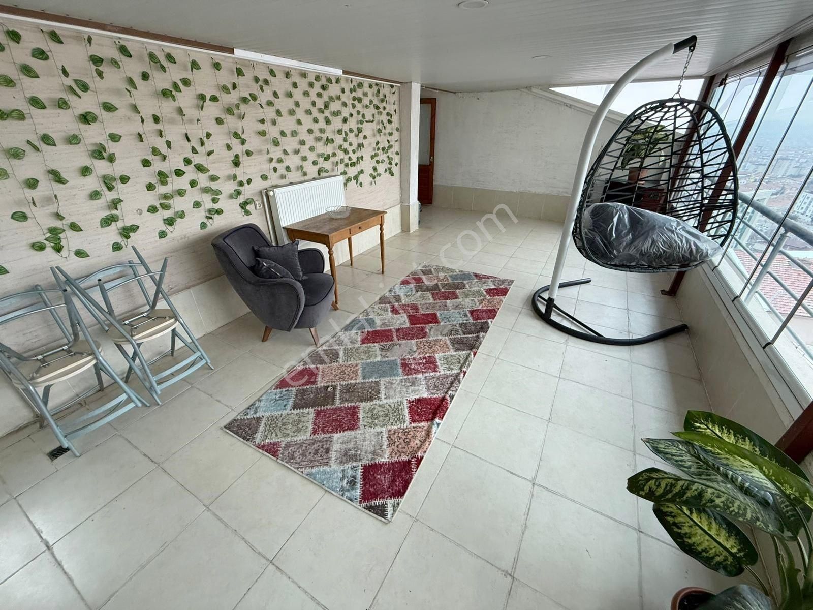 Esertepe Vadi Yakını Manzara Cephe A'dan Z'ye Eşyalı 2+1 Kiralık - Görsel 5