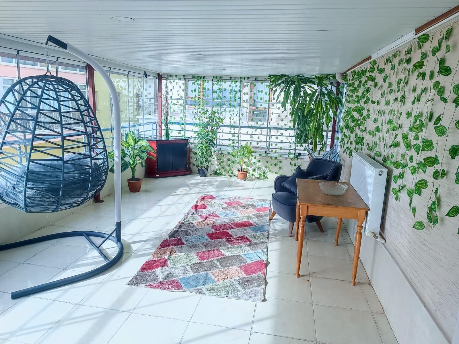 Esertepe Vadi Yakını Manzara Cephe A'dan Z'ye Eşyalı 2+1 Kiralık - Görsel 2