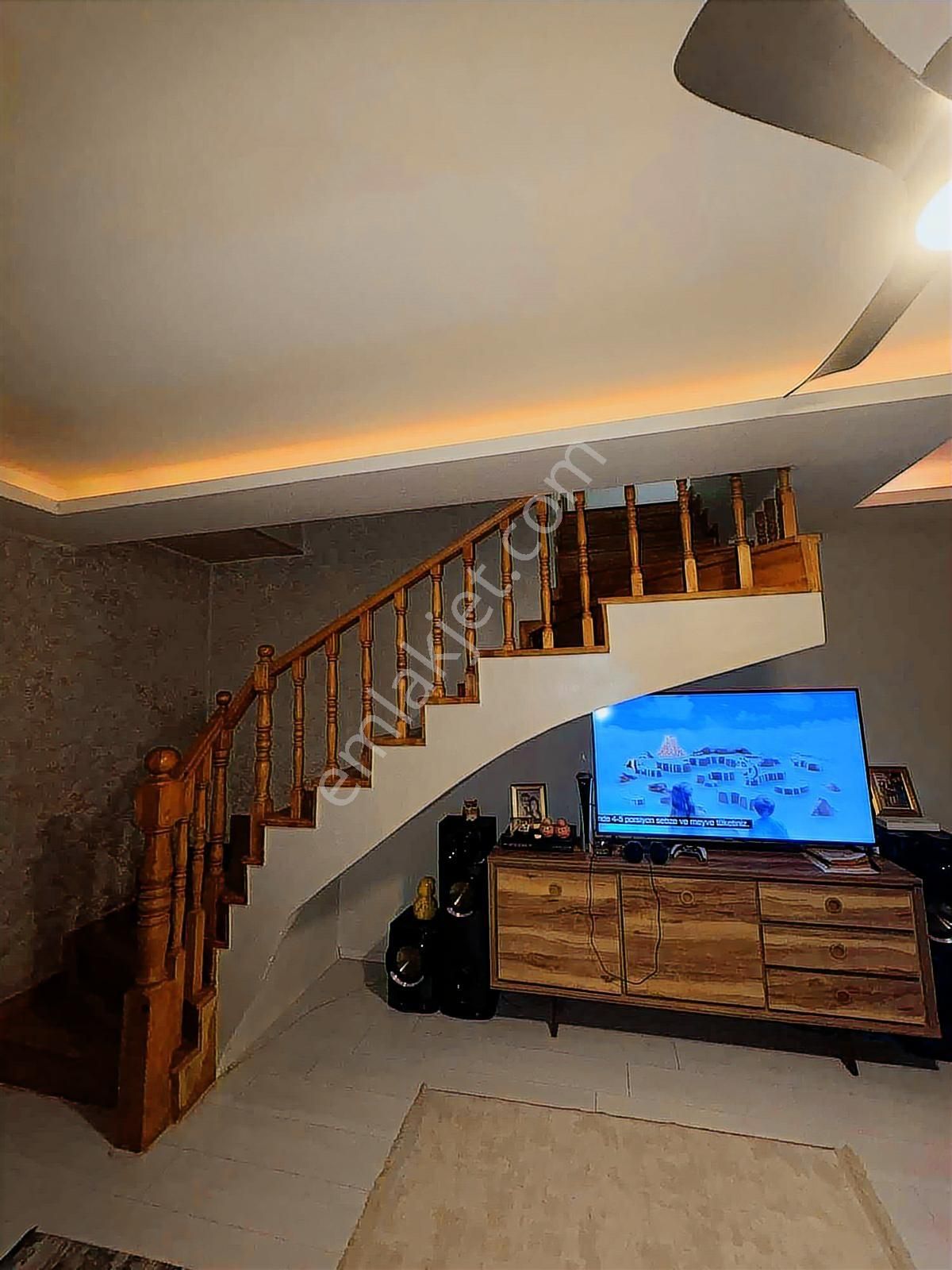 Pınarbaşı Merkezi Lokasyonda Ferah Dubleks Daire - Görsel 10