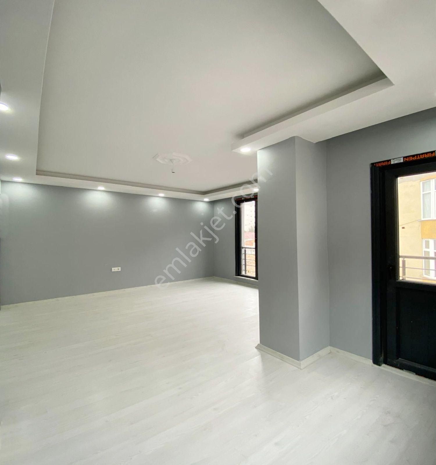 Pusula Yapı'dan Cadde Üzerinde Yüksek Kredili 4+1 Üst Dubleks!!! - Görsel 18