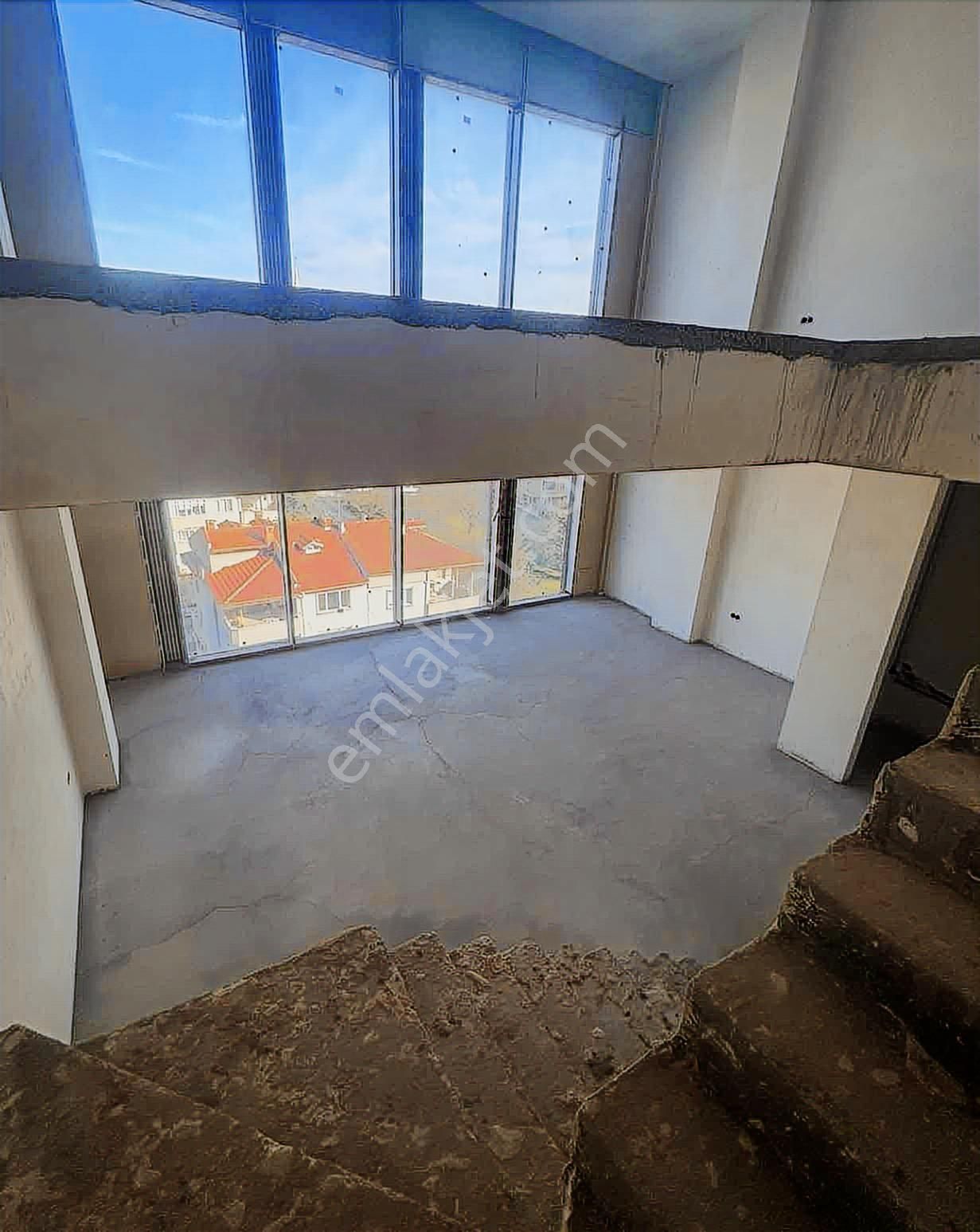 Efe Plaza Da Kiralık Son Dubleks Ofis - Görsel 28