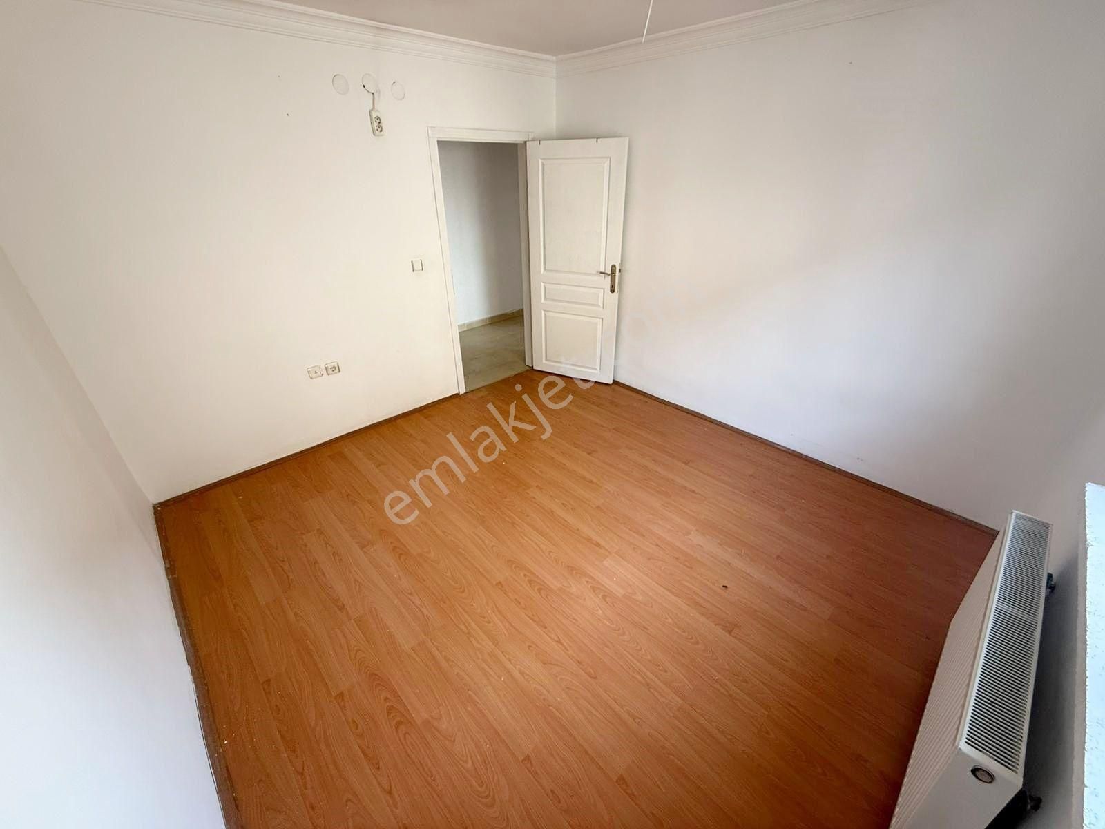 Osmangazi De 3+1 Ara Katta Asansörlü Manzaralı Daire - Görsel 15