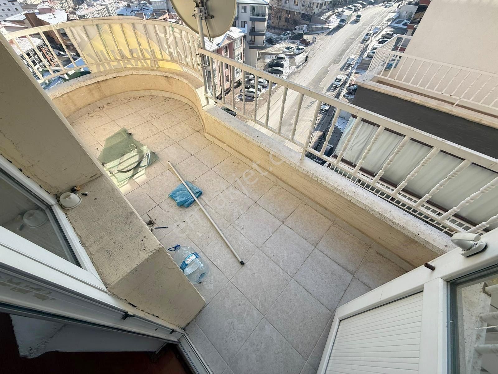 Osmangazi De 3+1 Ara Katta Asansörlü Manzaralı Daire - Görsel 5