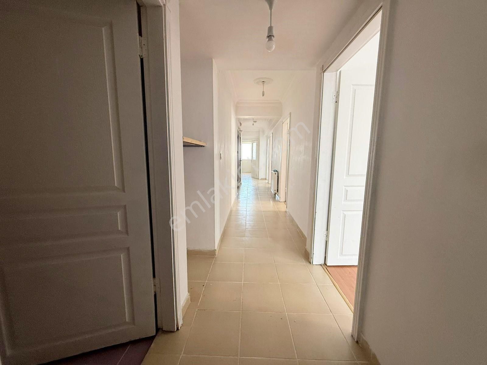 Osmangazi De 3+1 Ara Katta Asansörlü Manzaralı Daire - Görsel 18