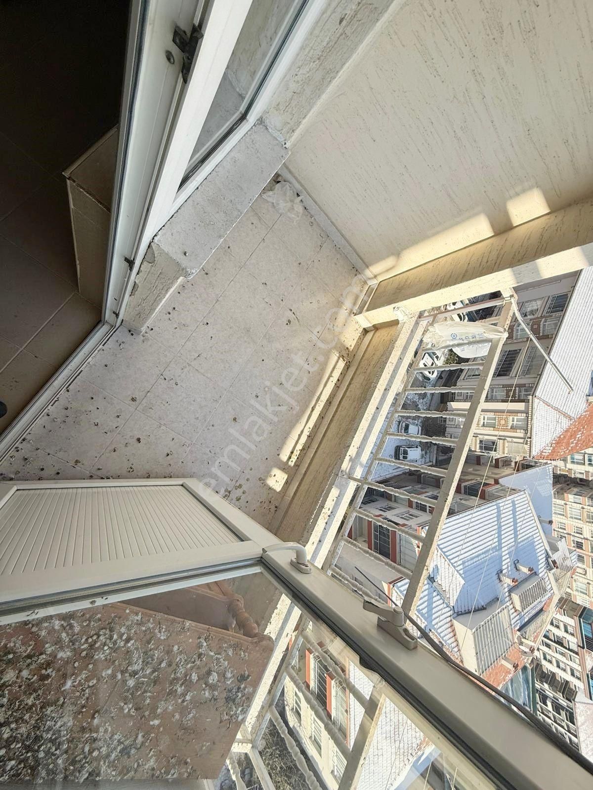 Osmangazi De 3+1 Ara Katta Asansörlü Manzaralı Daire - Görsel 6