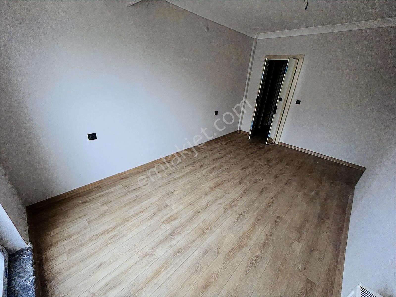 Yenikent Menderes Mah. Sıfır Ara Katta Geniş Balkonlu 3+1 Daire - Görsel 18