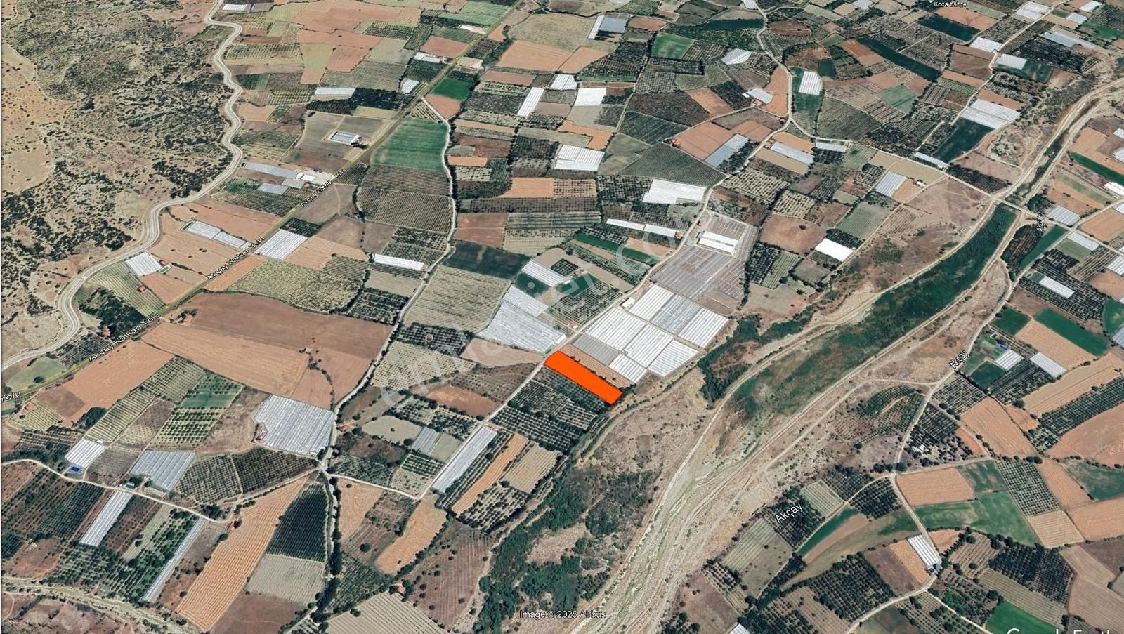 Antalya Elmalı Akçay Da Satılık Sera Yapımına Uygun Tarla