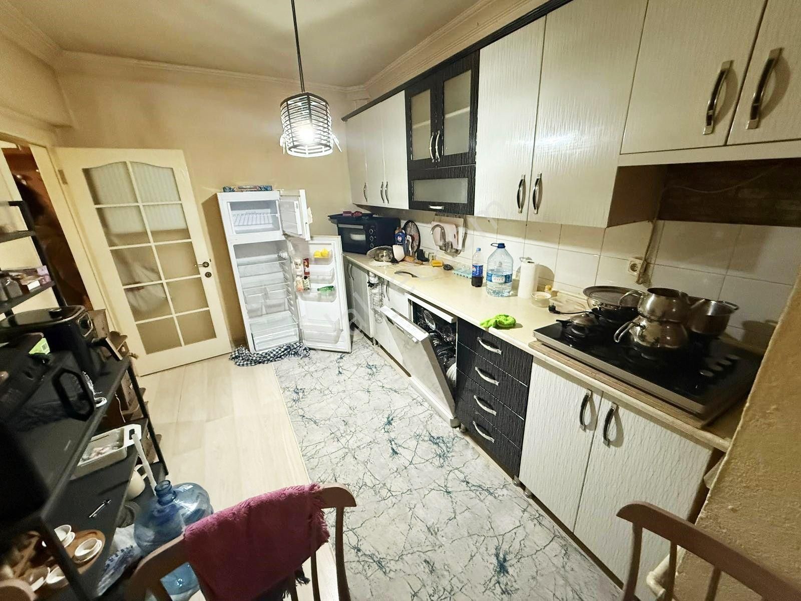 Bağlum Bulvarı Üzeri Katta Ön Cephe İnanılmaz Fiyata 3+1 Daire - Görsel 2