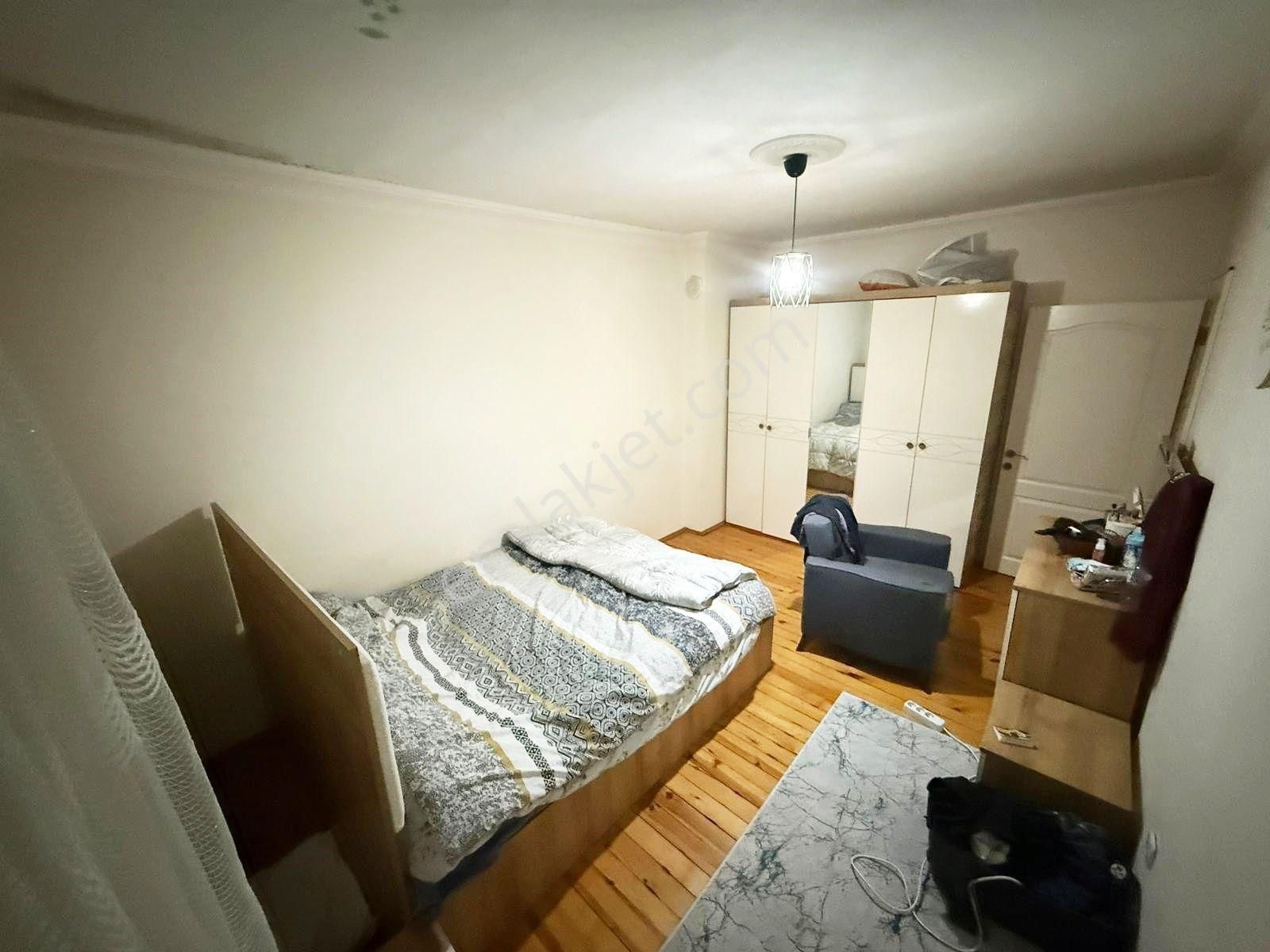 Bağlum Bulvarı Üzeri Katta Ön Cephe İnanılmaz Fiyata 3+1 Daire - Görsel 9