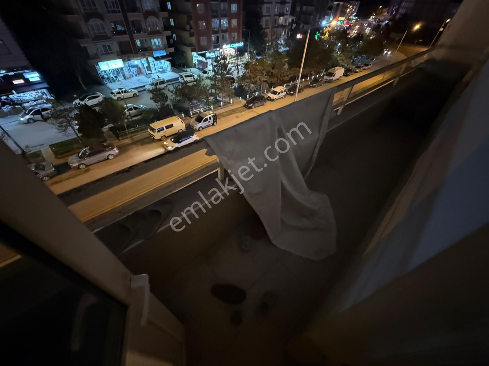 Bağlum Bulvarı Üzeri Katta Ön Cephe İnanılmaz Fiyata 3+1 Daire - Görsel 7