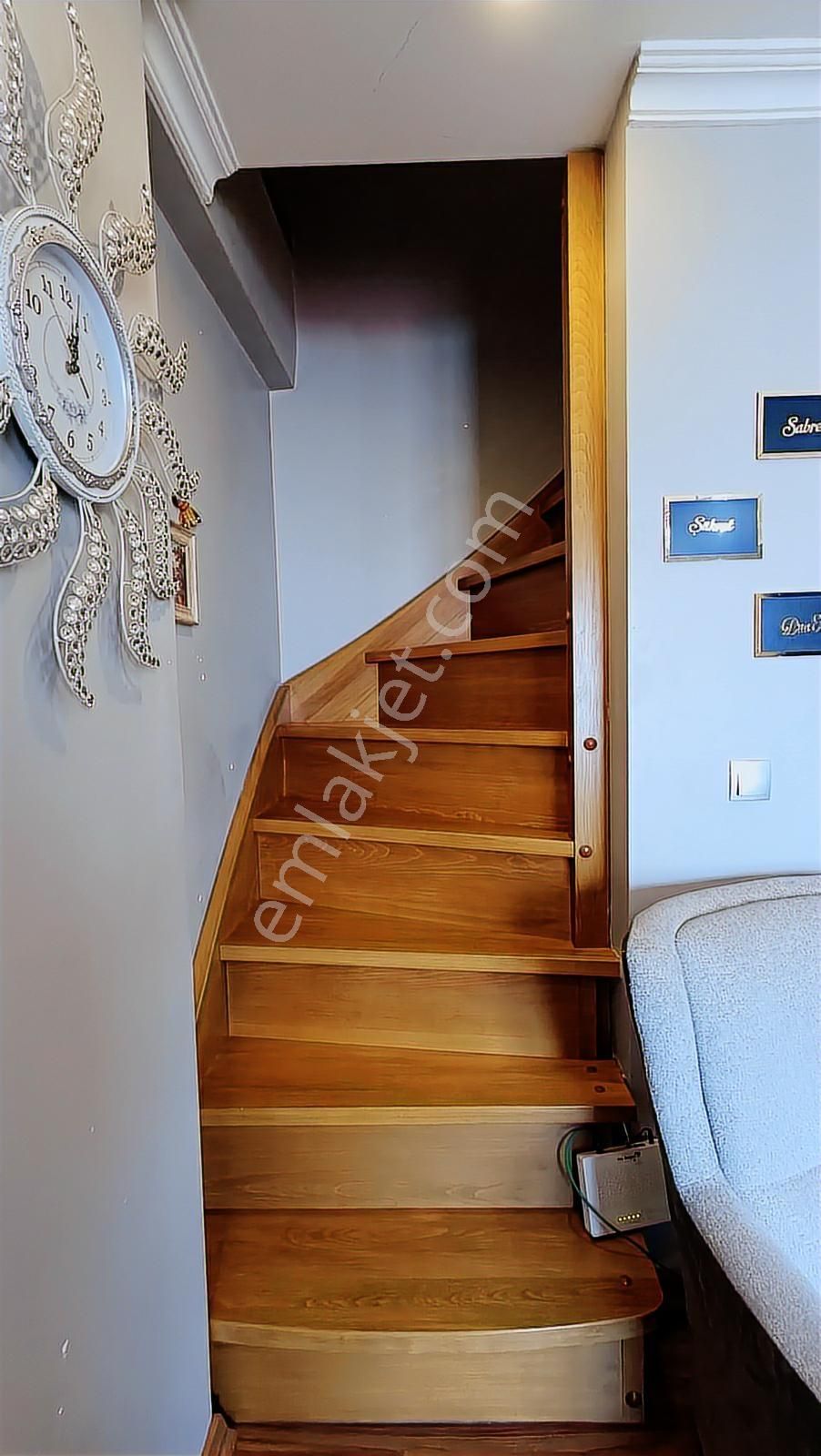 Metrobüse Yürüme Mesafesinde Çatı Dubleks - Görsel 27