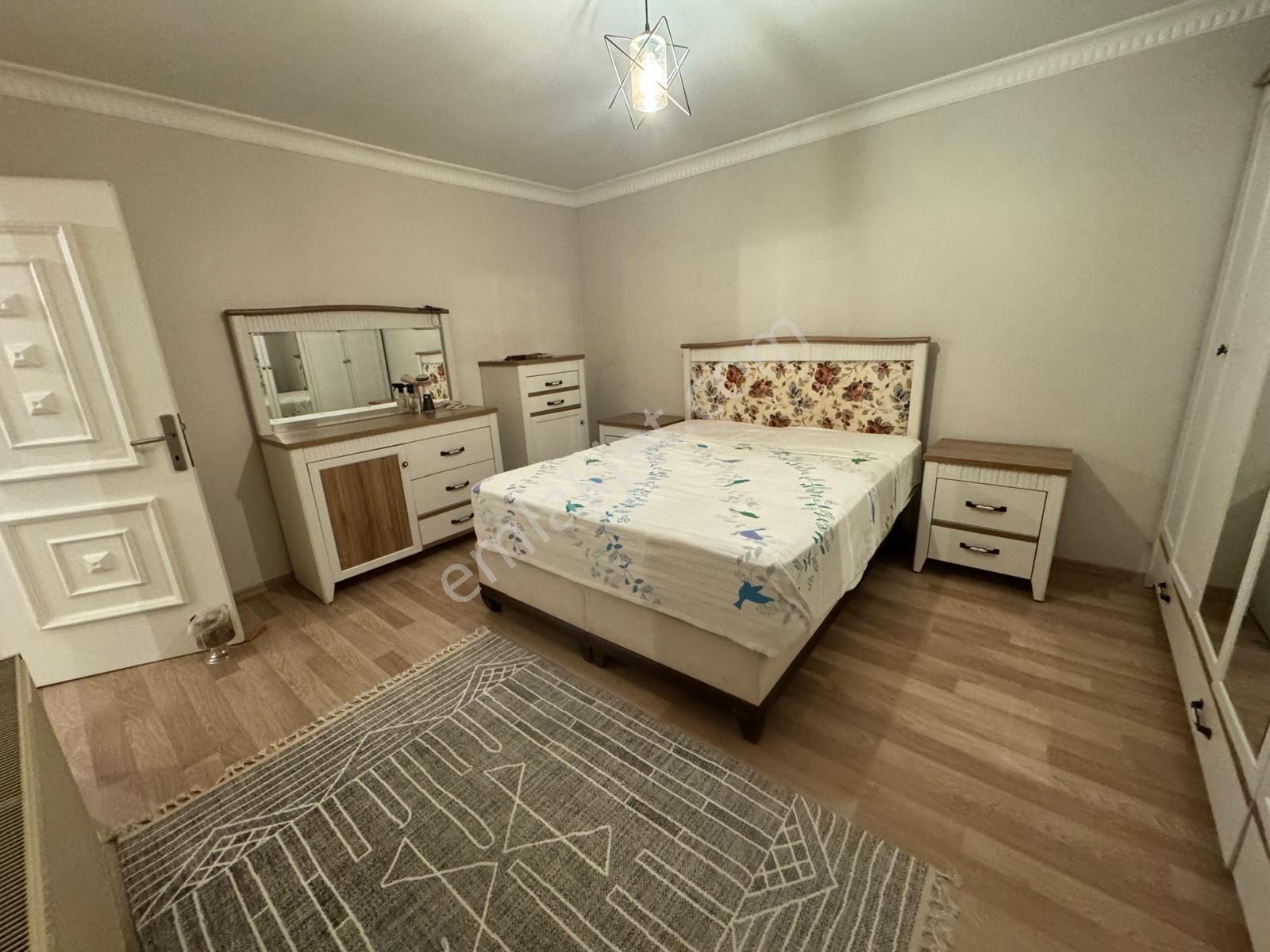 İsmetpaşa Mah 6+2 Asansörlü Tavanı Yüksek Devasa Bağımsız Girişli Dublex - Görsel 6