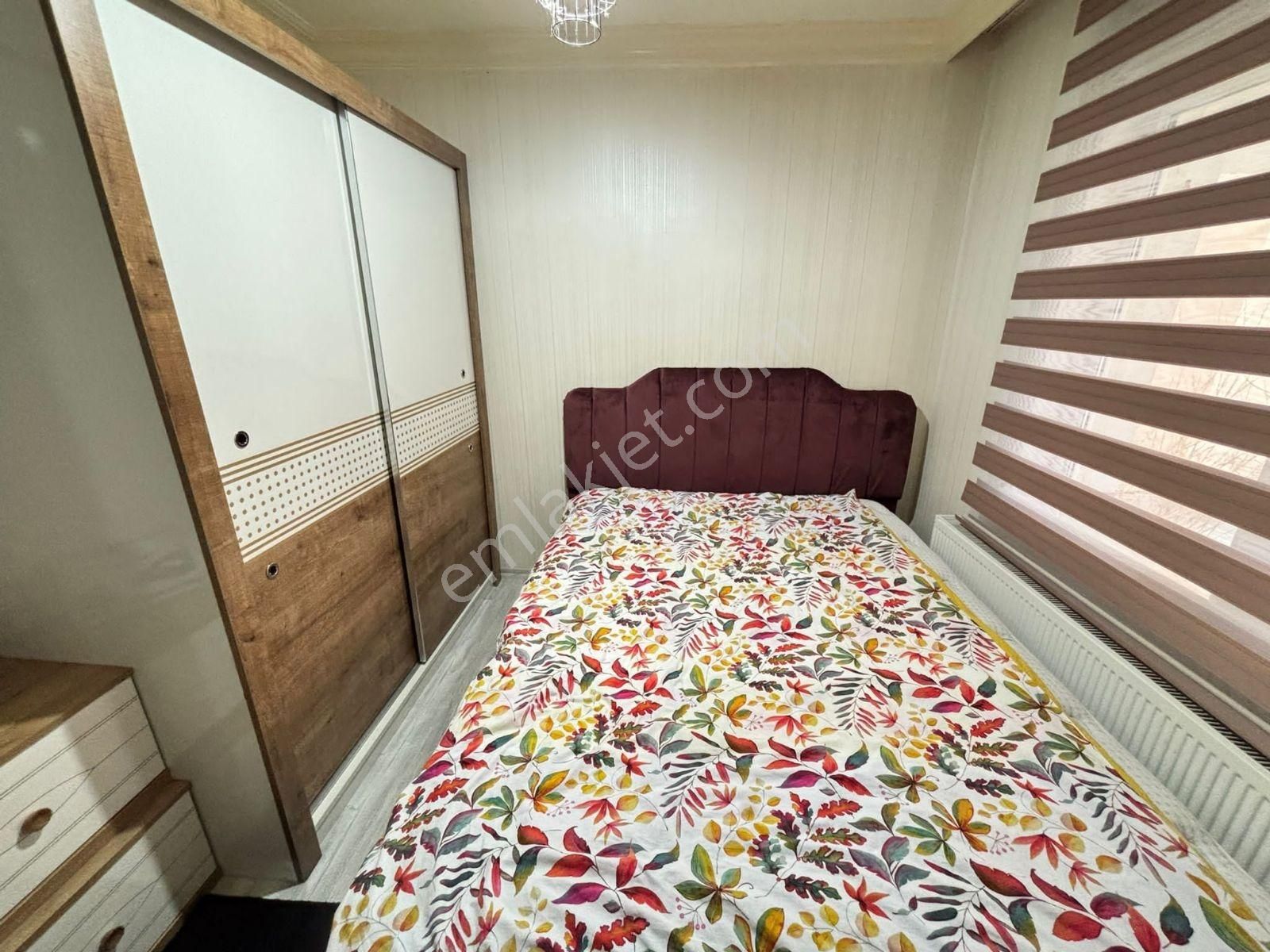 Fiyat Düştü! 2+1_full Eşyalı_26.000tl Gtrli_balkon_özel Girş Tks - Görsel 2