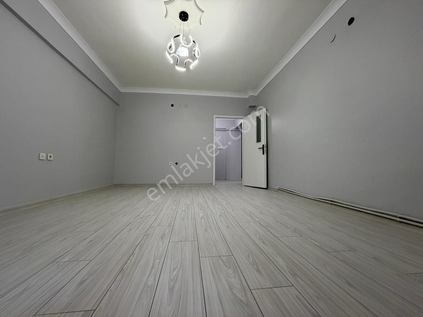 19 Mayıs Caddesi Yakını Full Yapılı 2+1 Geniş Daire - Görsel 10