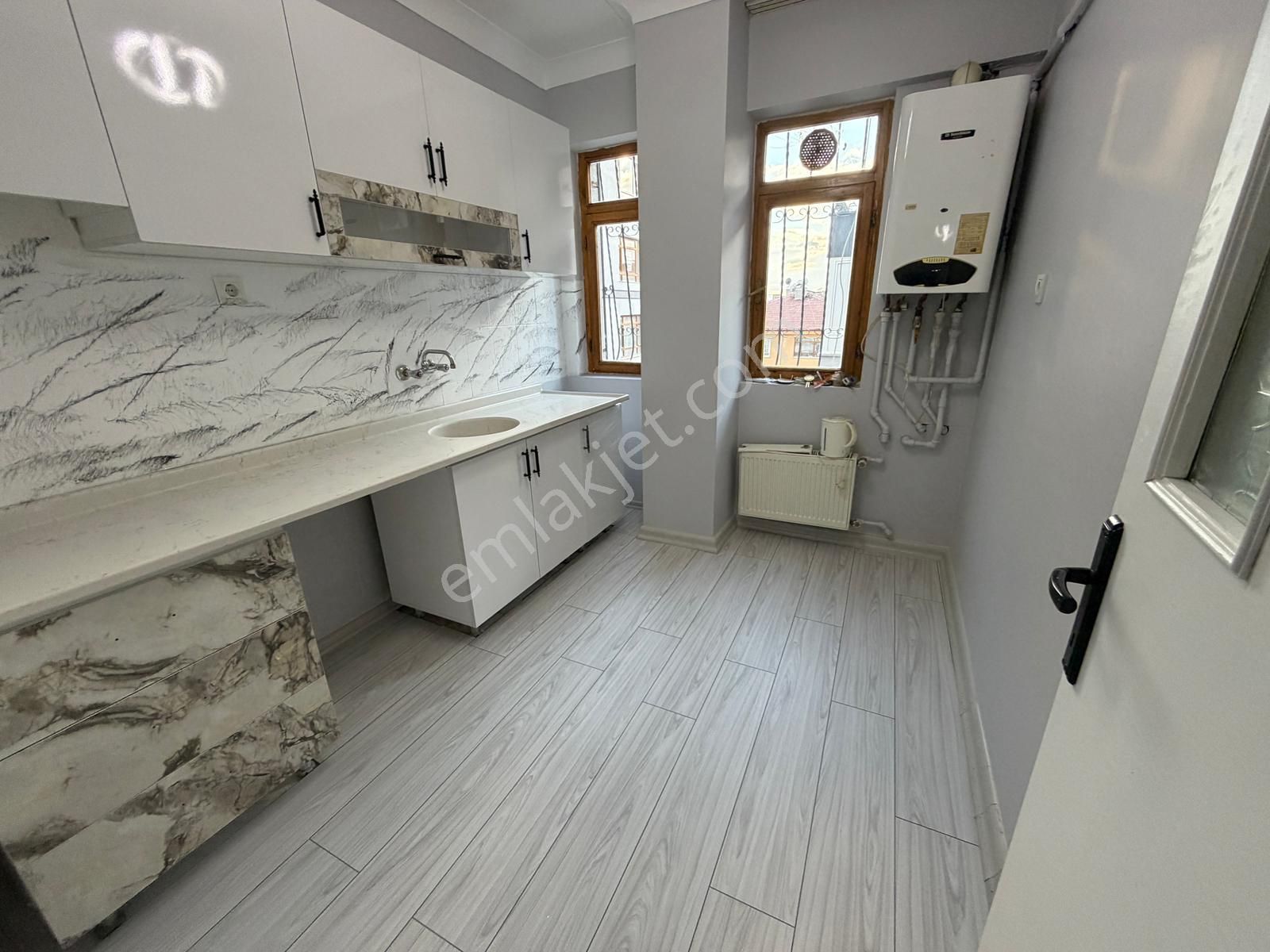 19 Mayıs Caddesi Yakını Full Yapılı 2+1 Geniş Daire - Görsel 6