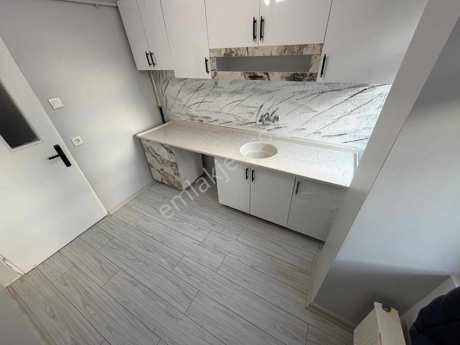 19 Mayıs Caddesi Yakını Full Yapılı 2+1 Geniş Daire - Görsel 7