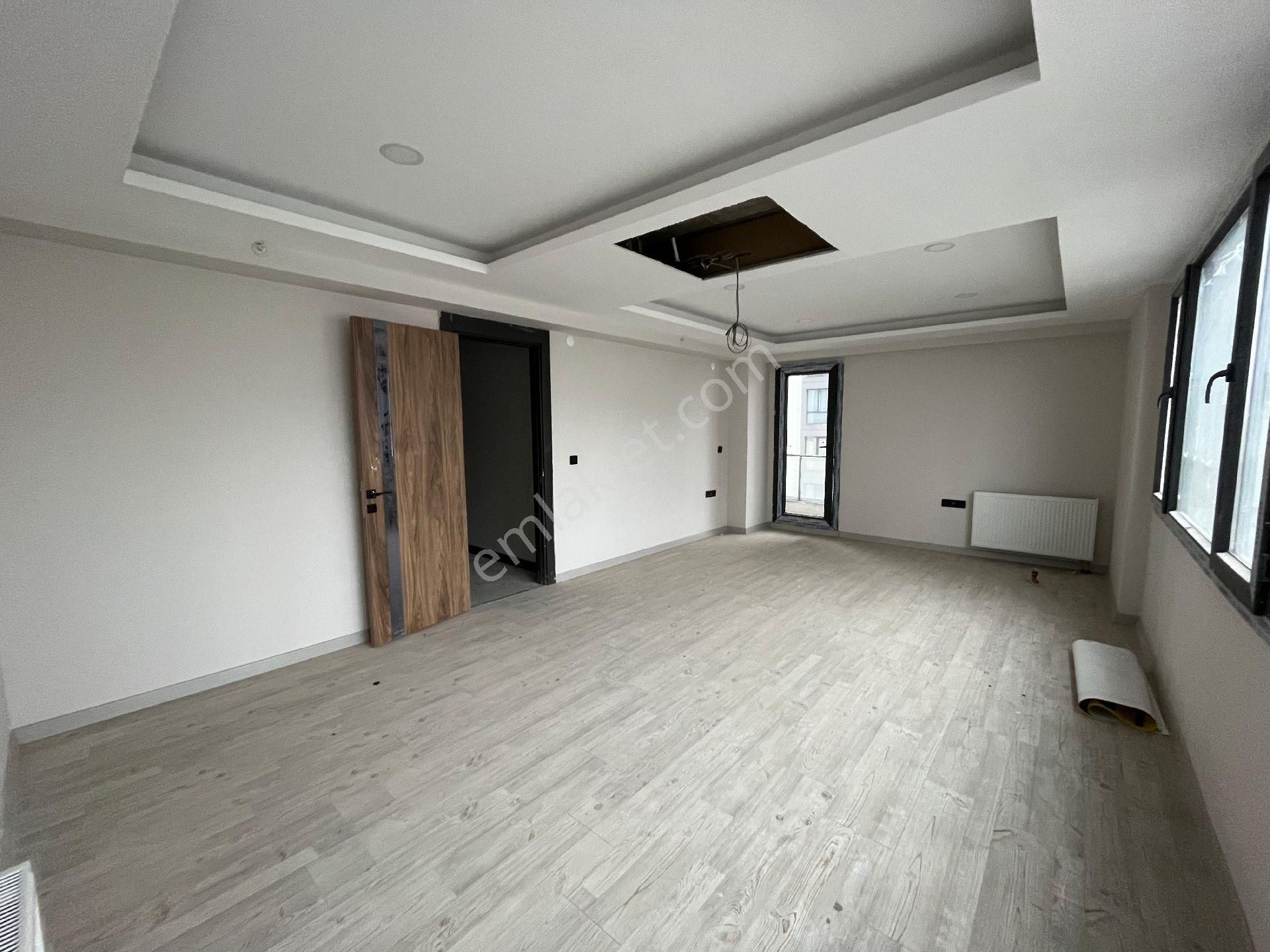 Radison Otel Karşısı 2+1 Lüks Sıfır Kiralık Ofis - Görsel 10