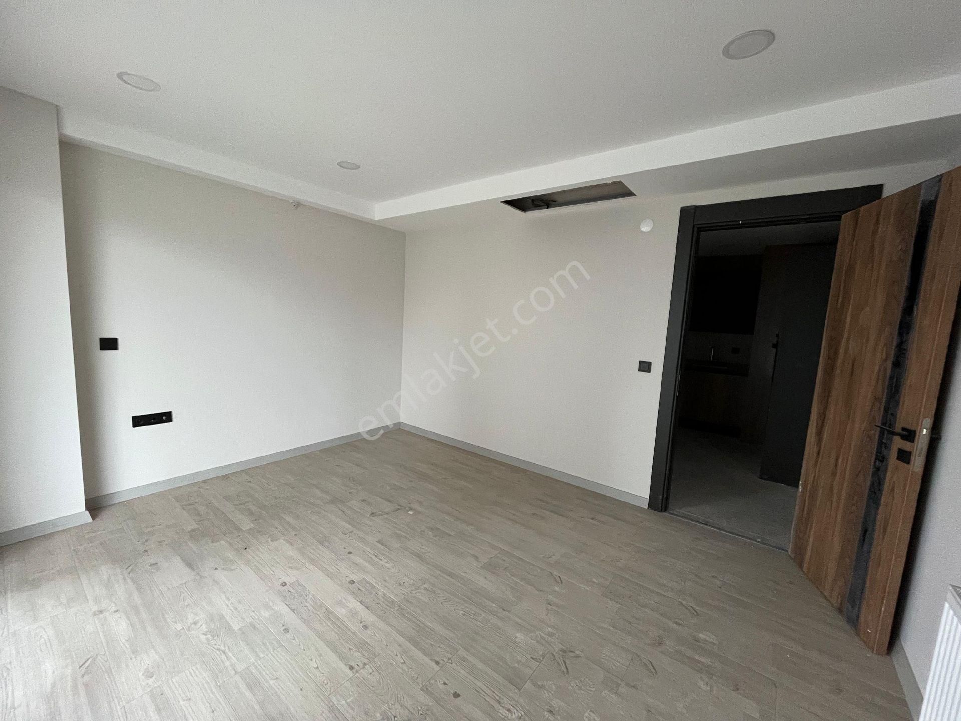 Radison Otel Karşısı 2+1 Lüks Sıfır Kiralık Ofis - Görsel 20