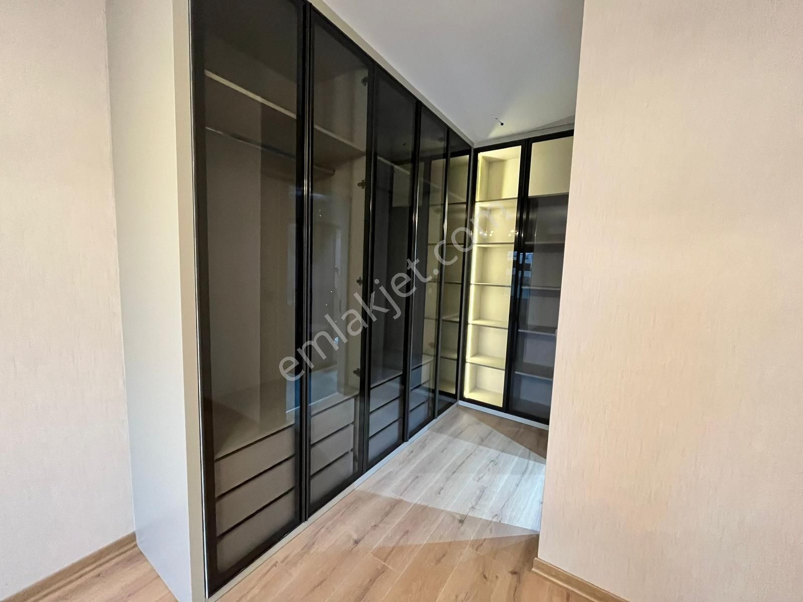 Yuvaköy'de Ultra Lüks Yapılı 4,5+1 Satılık Konut - Görsel 35