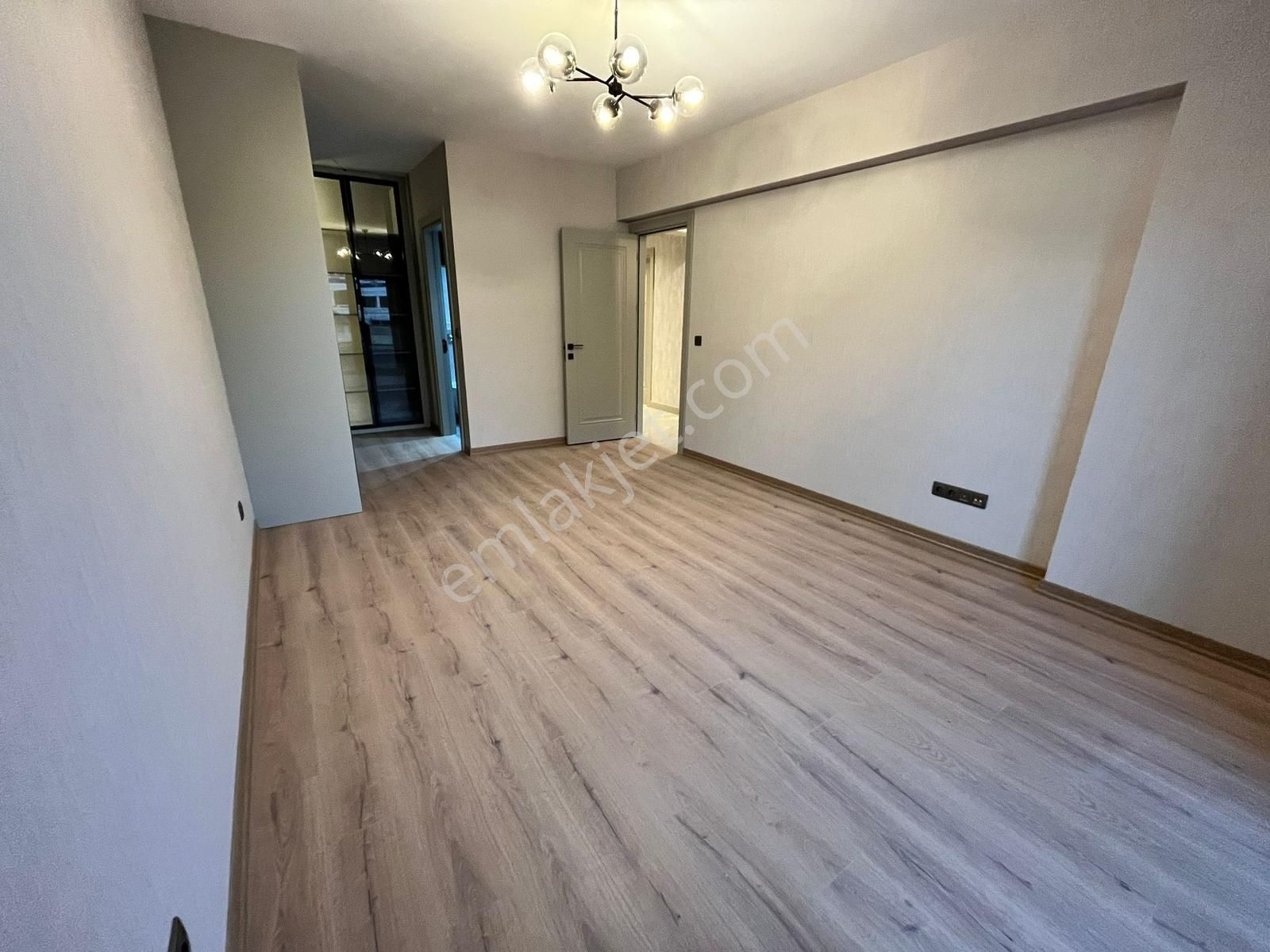 Yuvaköy'de Ultra Lüks Yapılı 4,5+1 Satılık Konut - Görsel 34