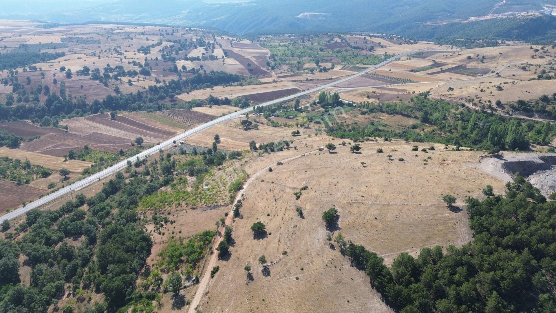 Konya / Doğanhisar / Kemer Mahallesinde 4.113 M² Müstakil Tapulu Tarla - Görsel 3