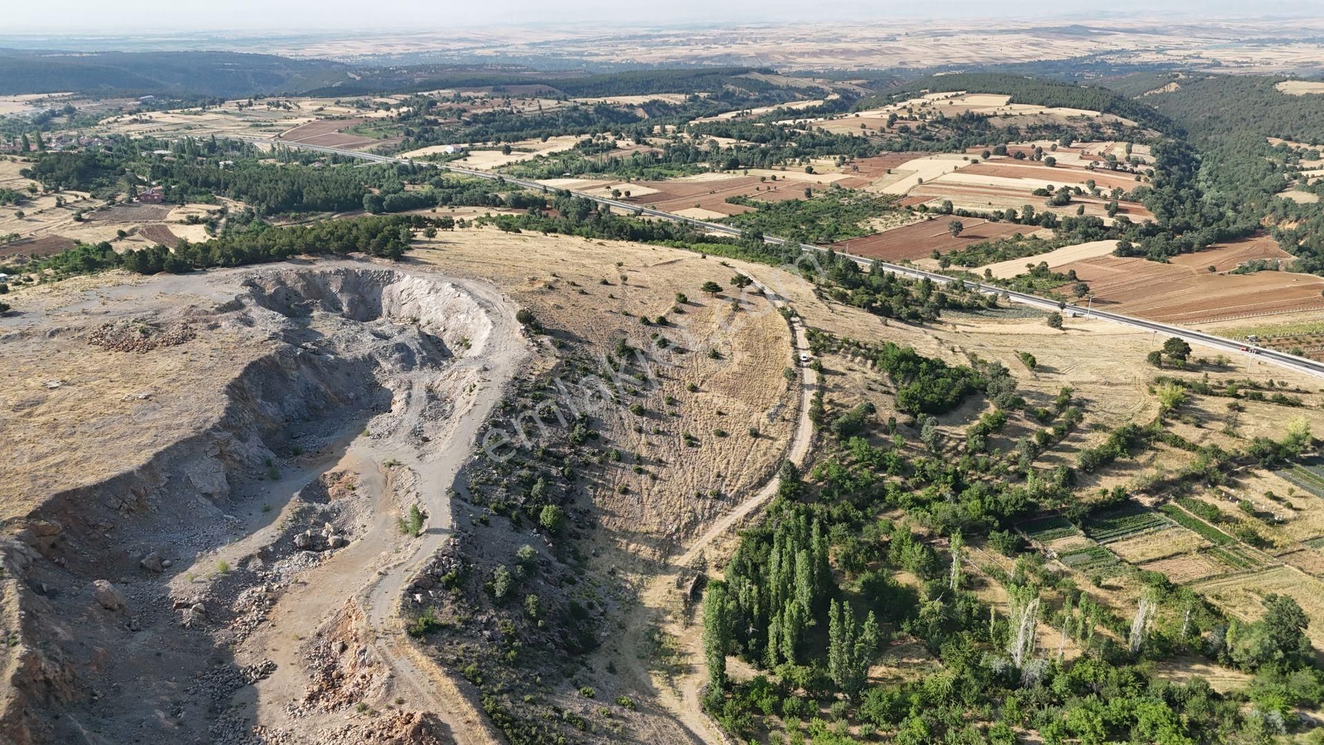 Konya / Doğanhisar / Kemer Mahallesinde 4.113 M² Müstakil Tapulu Tarla - Görsel 5
