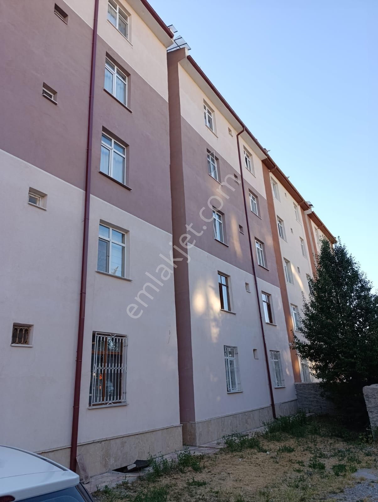 Karaca'dan Hüsamettin Çelebi Mahallesi Satılık 3+1 Daire - Görsel 3