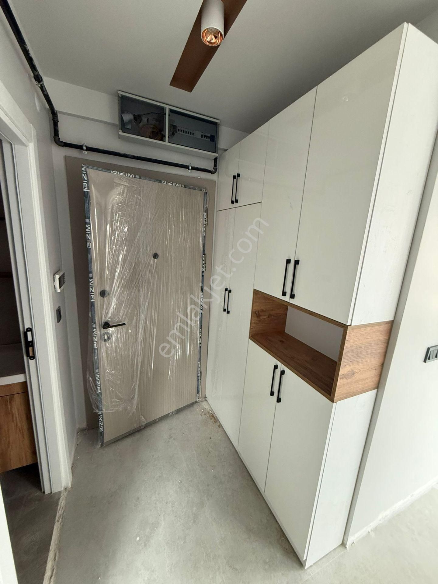 Çamlıca Mahallesinde Sıfır 1+1 Daire - Görsel 9