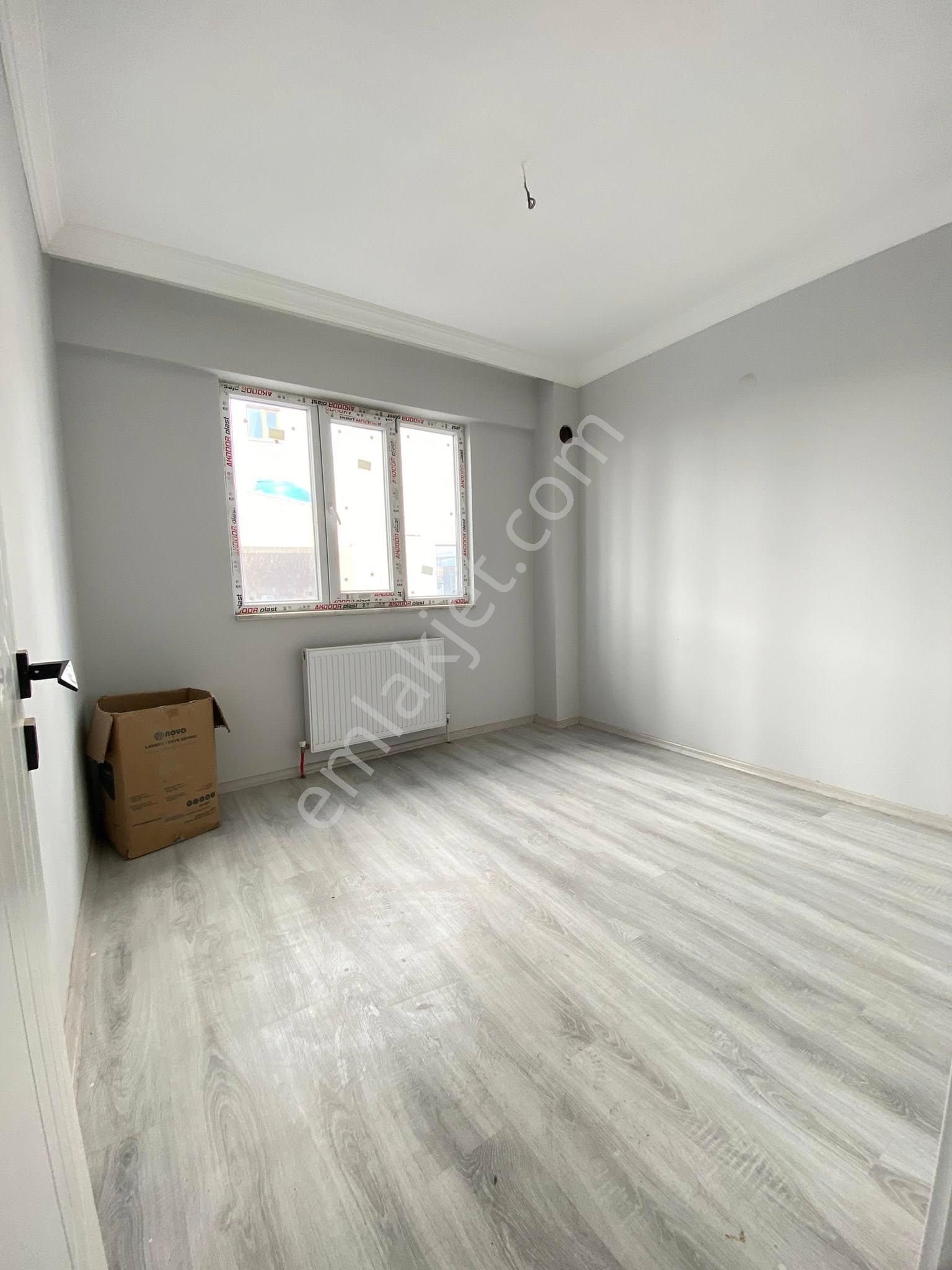 Yeşilmahallede Bulvar Üzeri - Oturuma Hazır Sıfır 3+1 Daire - Görsel 15