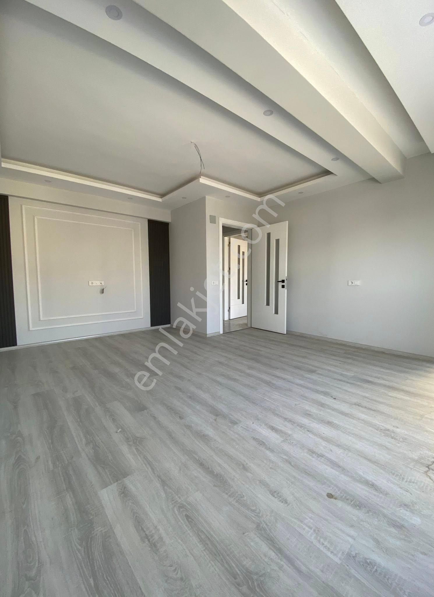 Yeşilmahallede Bulvar Üzeri - Oturuma Hazır Sıfır 3+1 Daire - Görsel 6