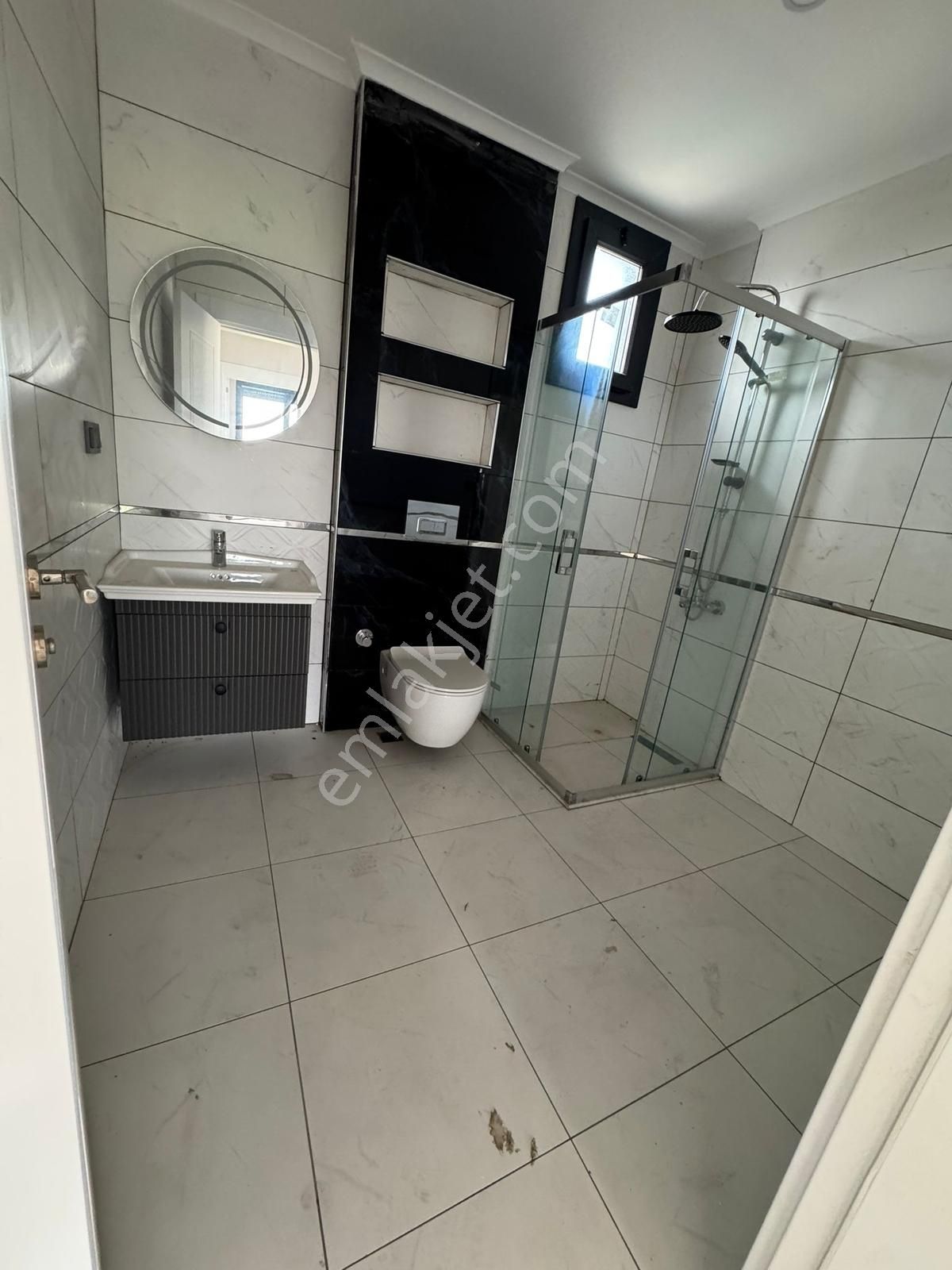 Ayvalık Küçükköyde 520 Gayrimenkulden 4+1 Satılık Lüks Villa - Görsel 3