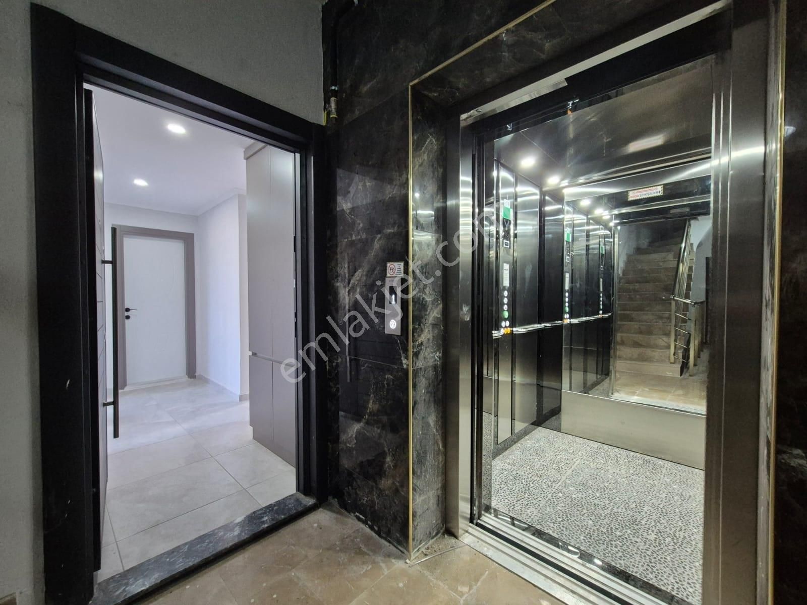 Acil Erenköyde Asansörlü İskanlı G Korkut C 150m Katta 2+1 Daire - Görsel 2