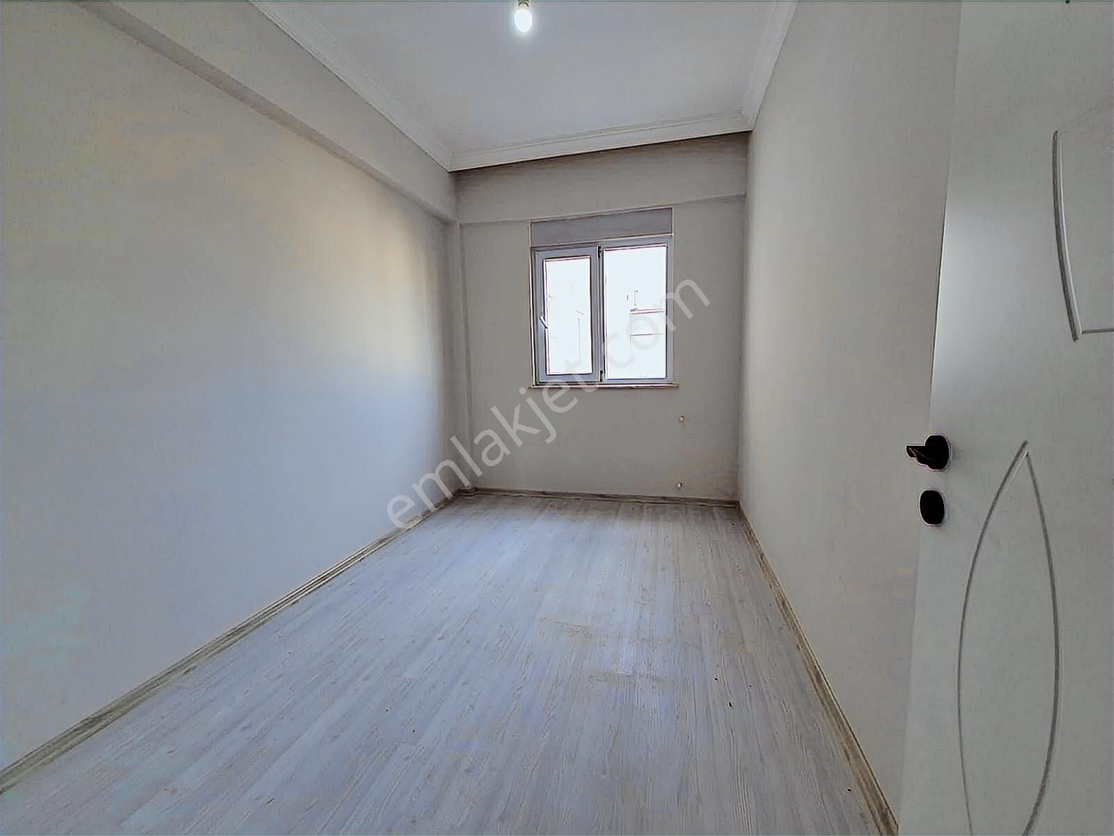 Acil Erenköyde Asansörlü İskanlı G Korkut C 150m Katta 2+1 Daire - Görsel 4