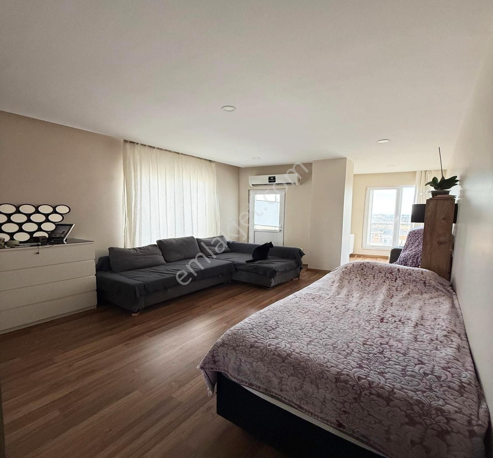 Beylikdüzü Merkezi Konumda Ulaşım Kolaylığı Sağlayan 3+2 Dubleks - Görsel 12