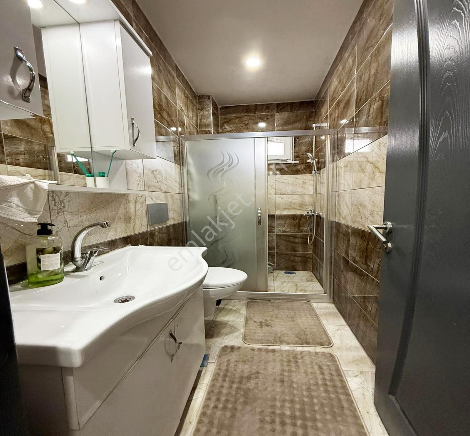 Beylikdüzü Merkezi Konumda Ulaşım Kolaylığı Sağlayan 3+2 Dubleks - Görsel 21