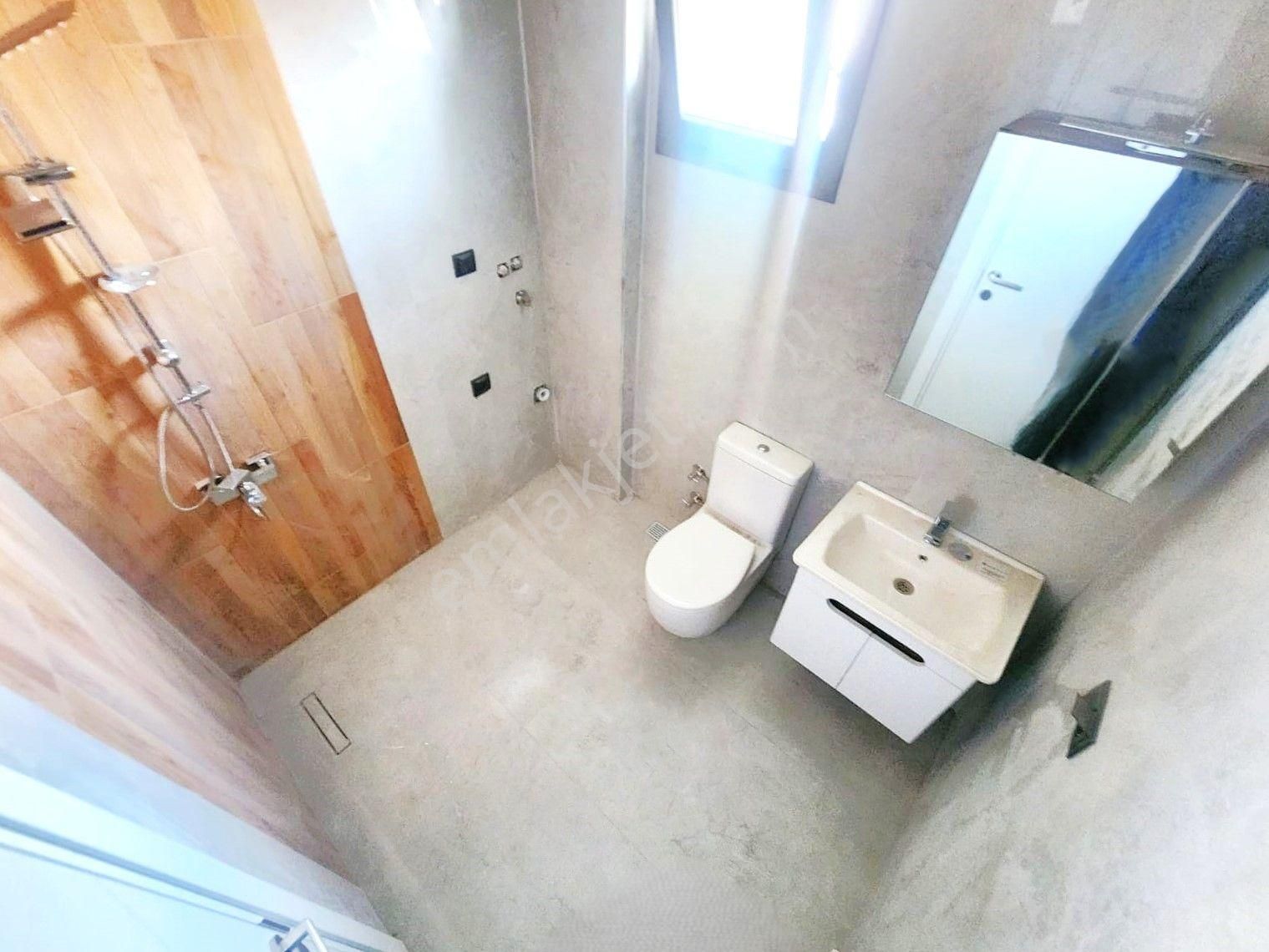 Aygül'den Burhaniye'nin Merkezi Lokasyonun'da Öğretmenler Plajına 1 Sokak Sıfır 1+1 Satılık Daireler - Görsel 6