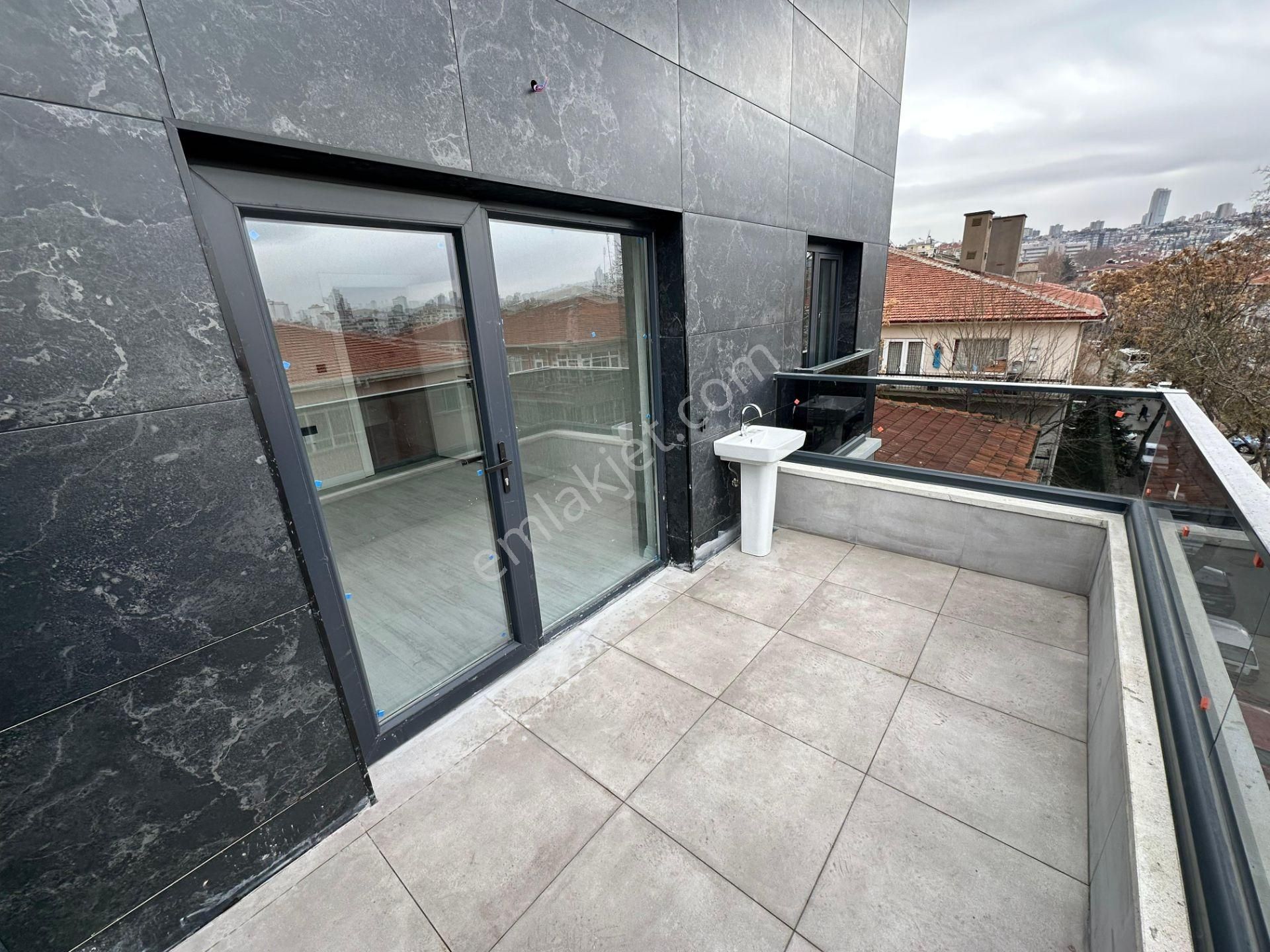 Esat, Bülbülderesi Ballıbaba'da 2+1 Ultra Lüks Yerden Isıtmalı - Görsel 12