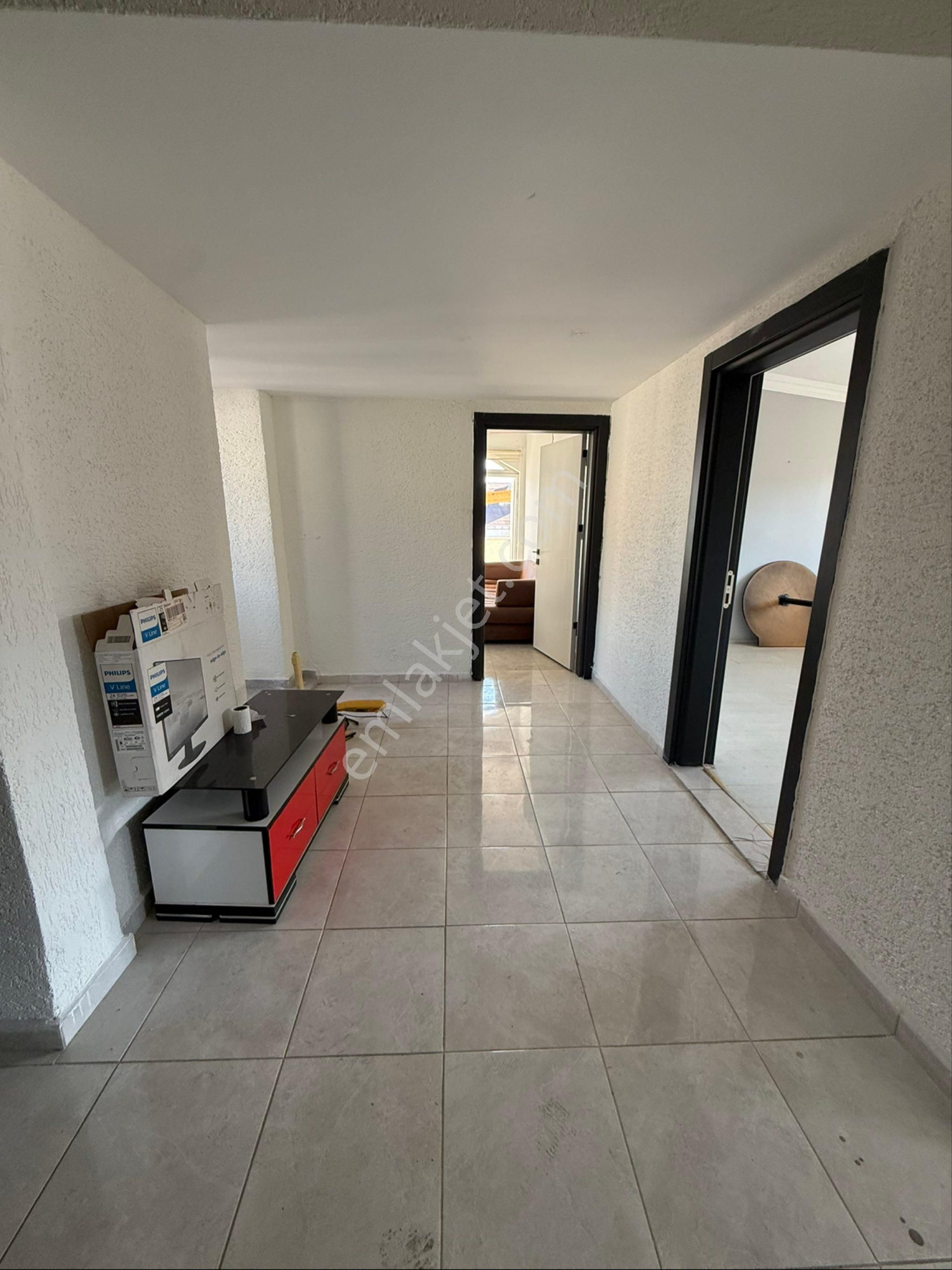 Çerkezköy Çarşı Merkezde 150 M2 Teras Kat 2+1 Fırsat Daire - Görsel 15