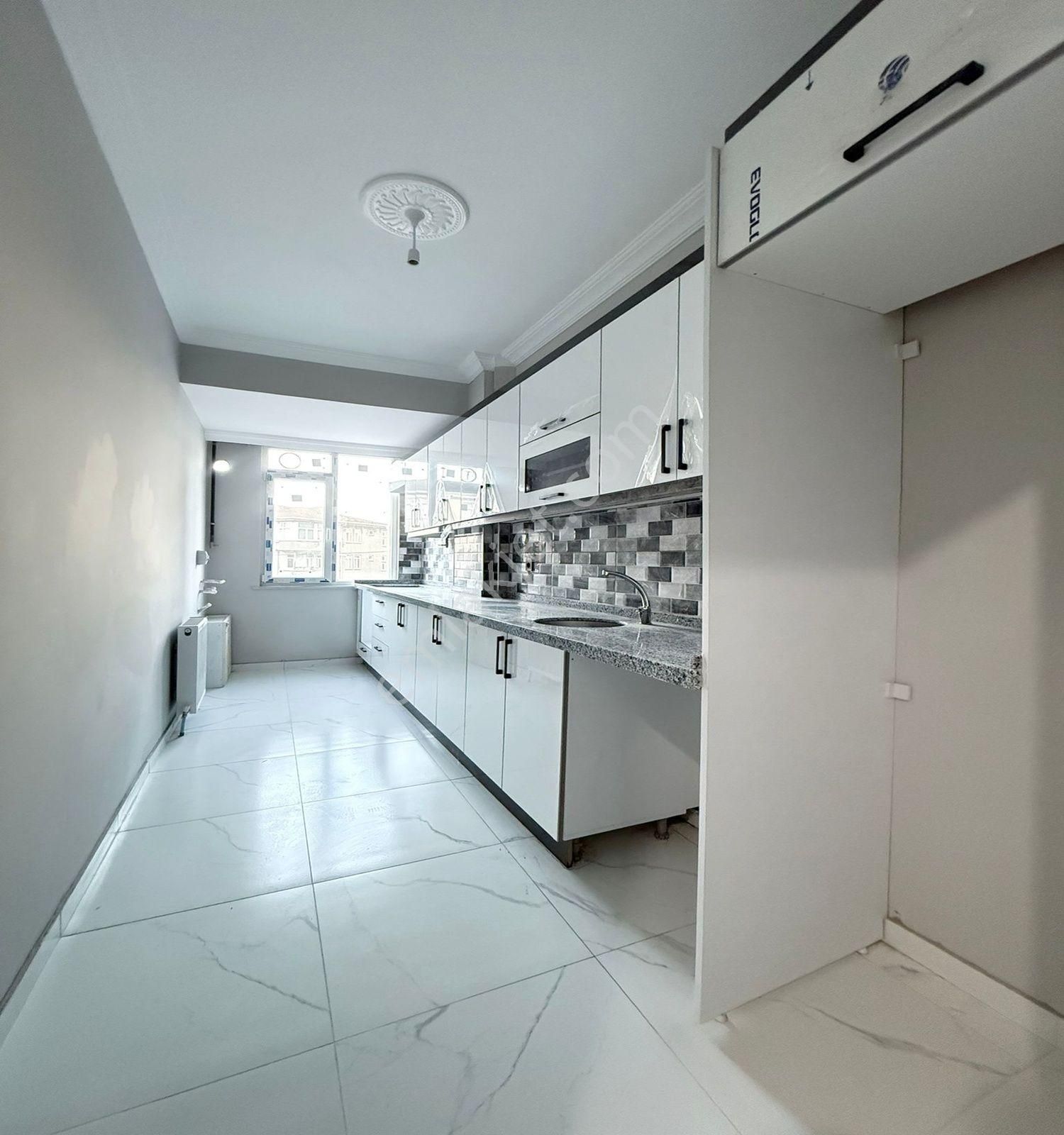 Pusula Yapı'dan Fatih Mahallesi'nde Cadde Üzeri 2+1 Daire!!! - Görsel 17