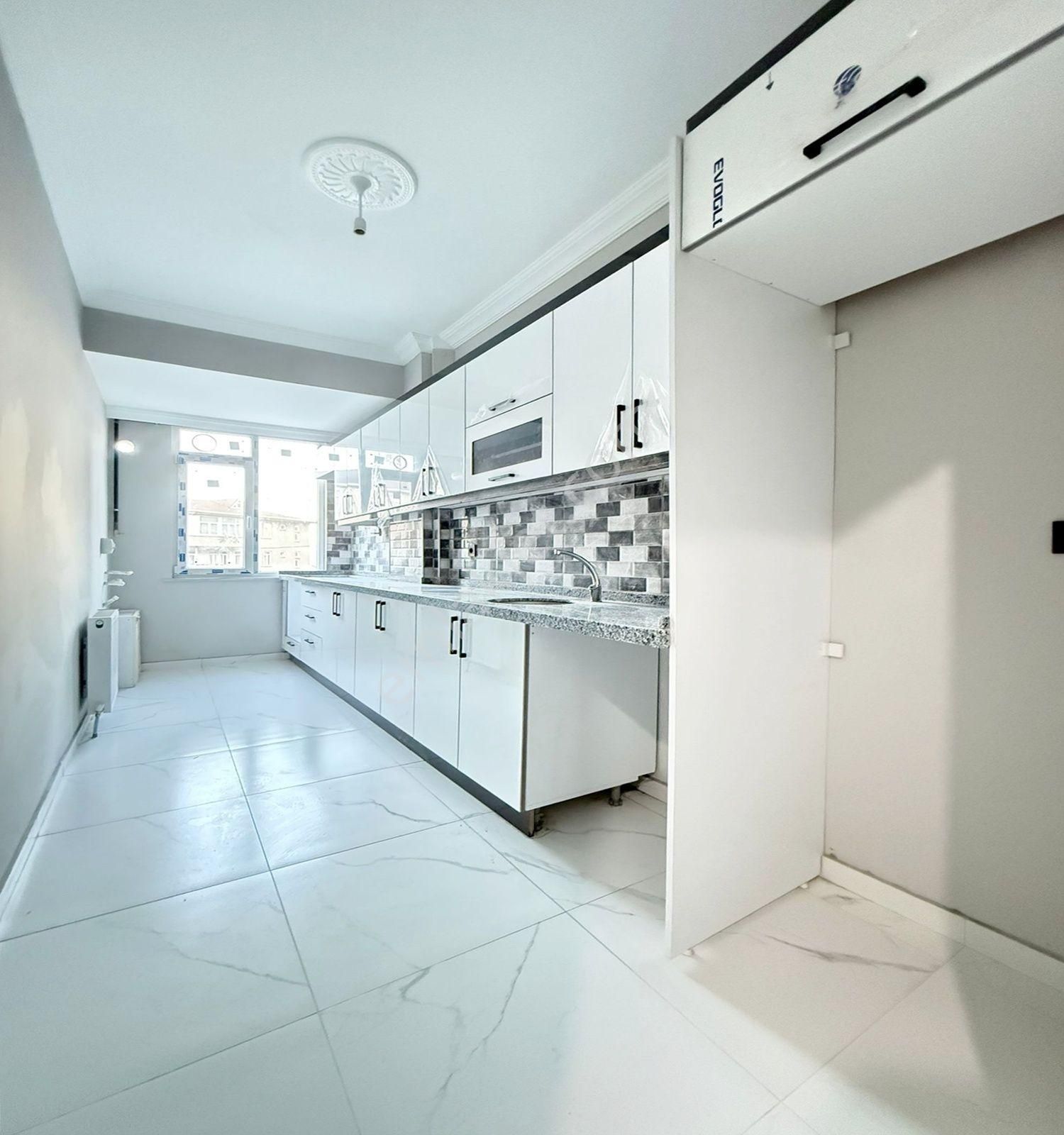 Pusula Yapı'dan Fatih Mahallesi'nde Cadde Üzeri 2+1 Daire!!! - Görsel 14