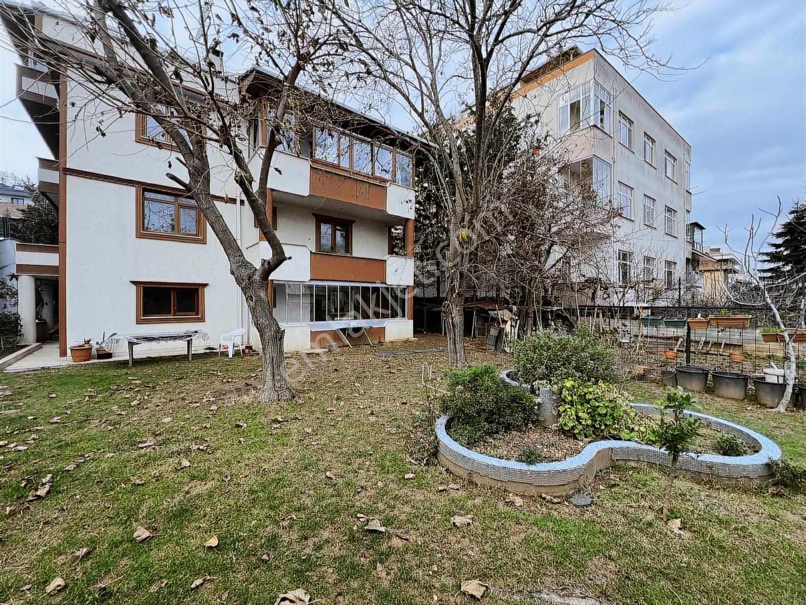 Çengelköy Güzeltepe Mahallesinde Bahçe Kullanımlı 145 M2 Kiralık - Görsel 4