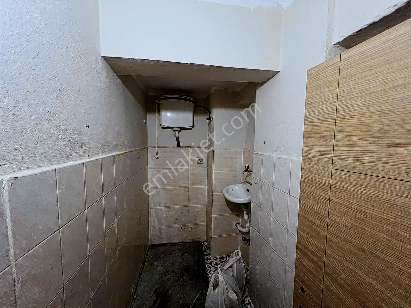 Çengelköy Güzeltepe Mahallesinde Bahçe Kullanımlı 145 M2 Kiralık - Görsel 16