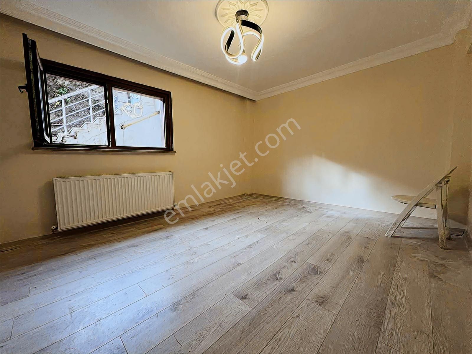 Çengelköy Güzeltepe Mahallesinde Bahçe Kullanımlı 145 M2 Kiralık - Görsel 9