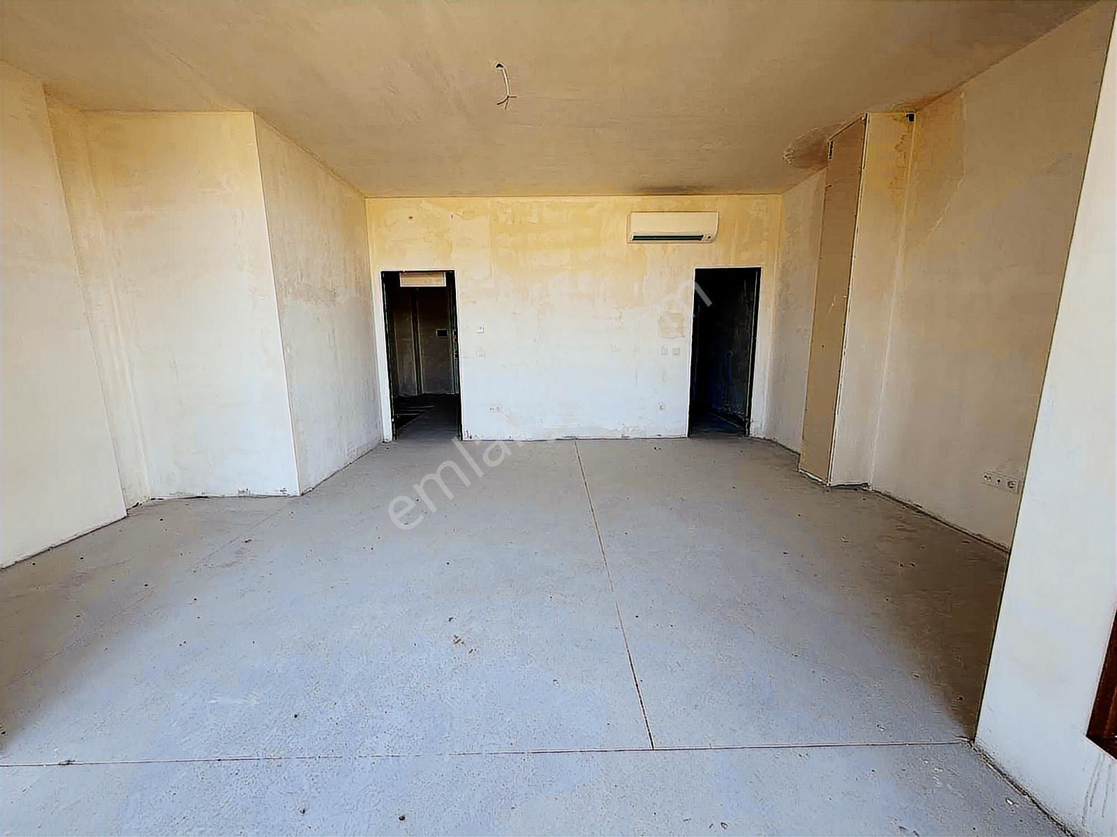 Düşler Vadisinde Yarı Natamam Satılık 2+1 Villa Fırsatı - Görsel 2