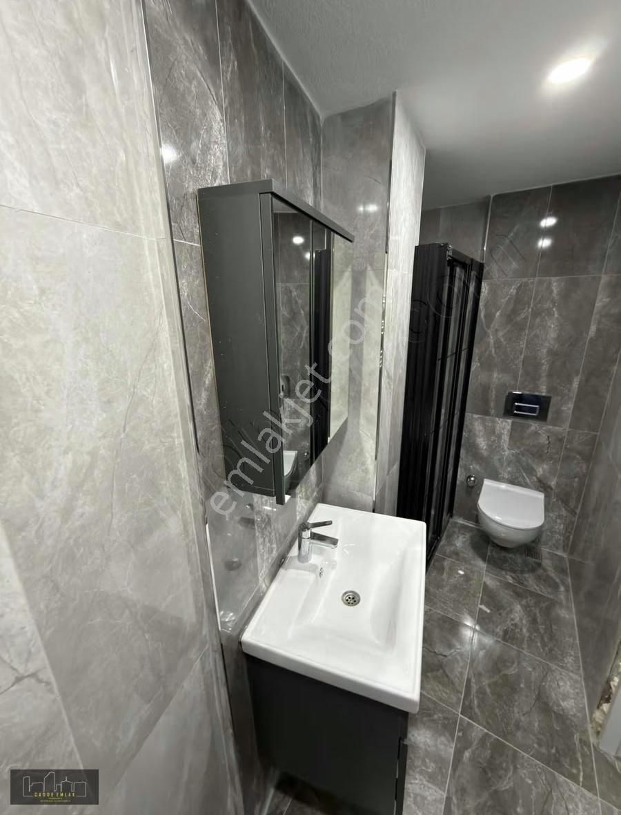 Cadde Emlak Sıfır Yüksek Camlı 1+1 Yatırımlık Lüx Bahçe Katı - Görsel 12