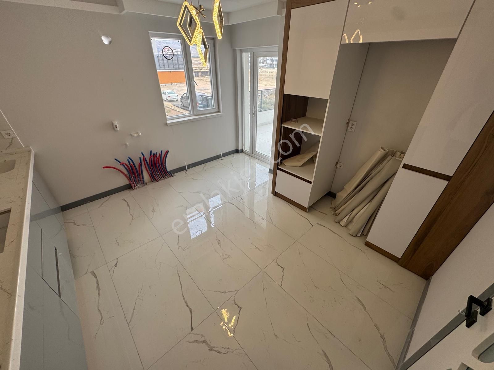 Sincan Yenikentte Satılık 4+1 Geniş Daire Fırsat Kupon - Görsel 13